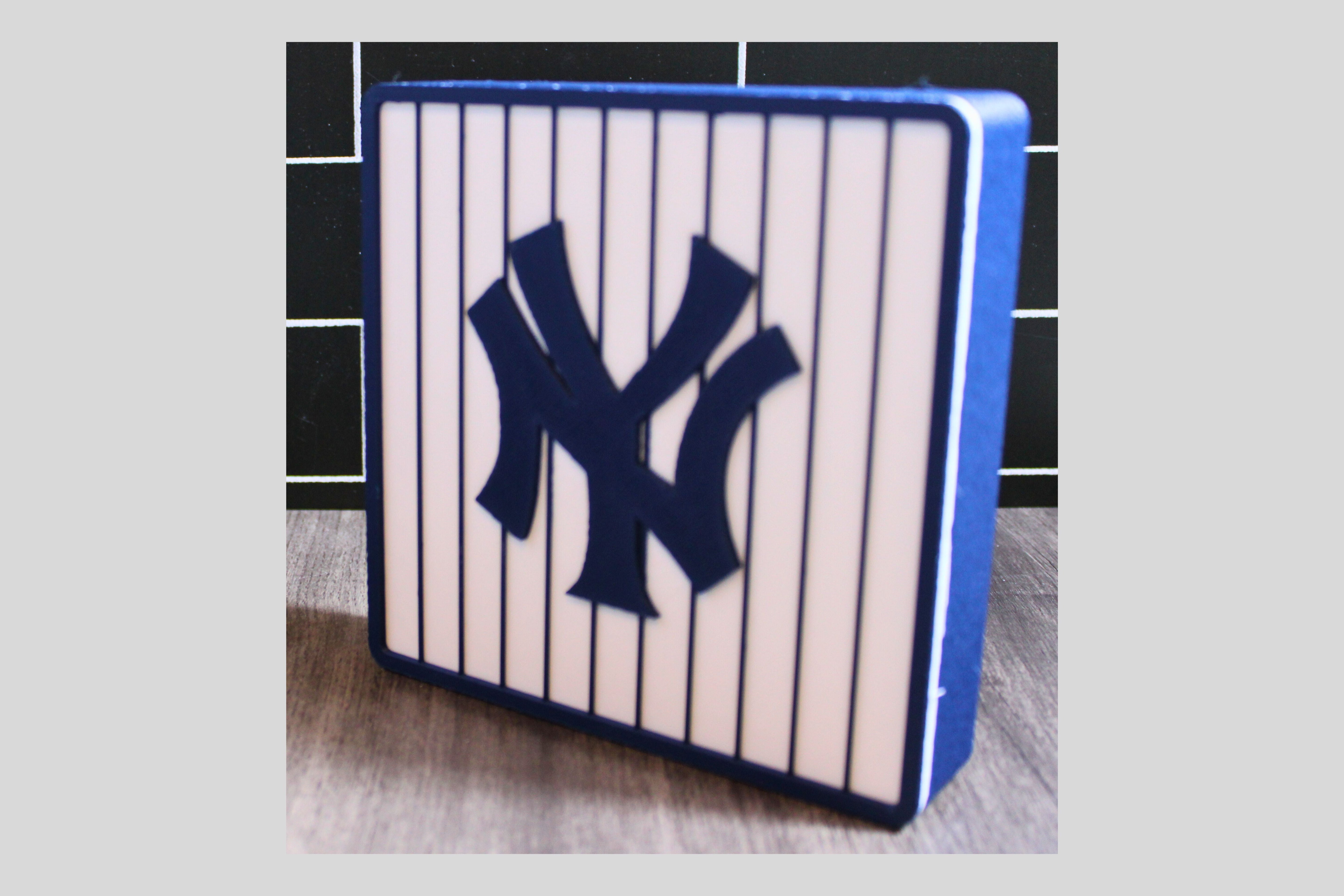 NY Yankees 3D Logo Stash Box: Unique MLB Baseball Fan Gift Tiki-Taka3D