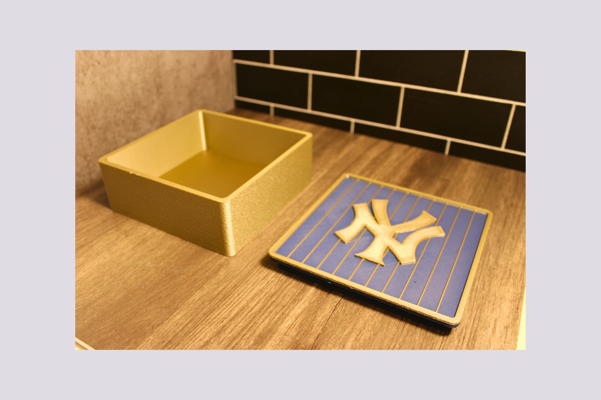 NY Yankees 3D Logo Stash Box. Blue and Iridium Gold Colored. Tiki-Taka3D