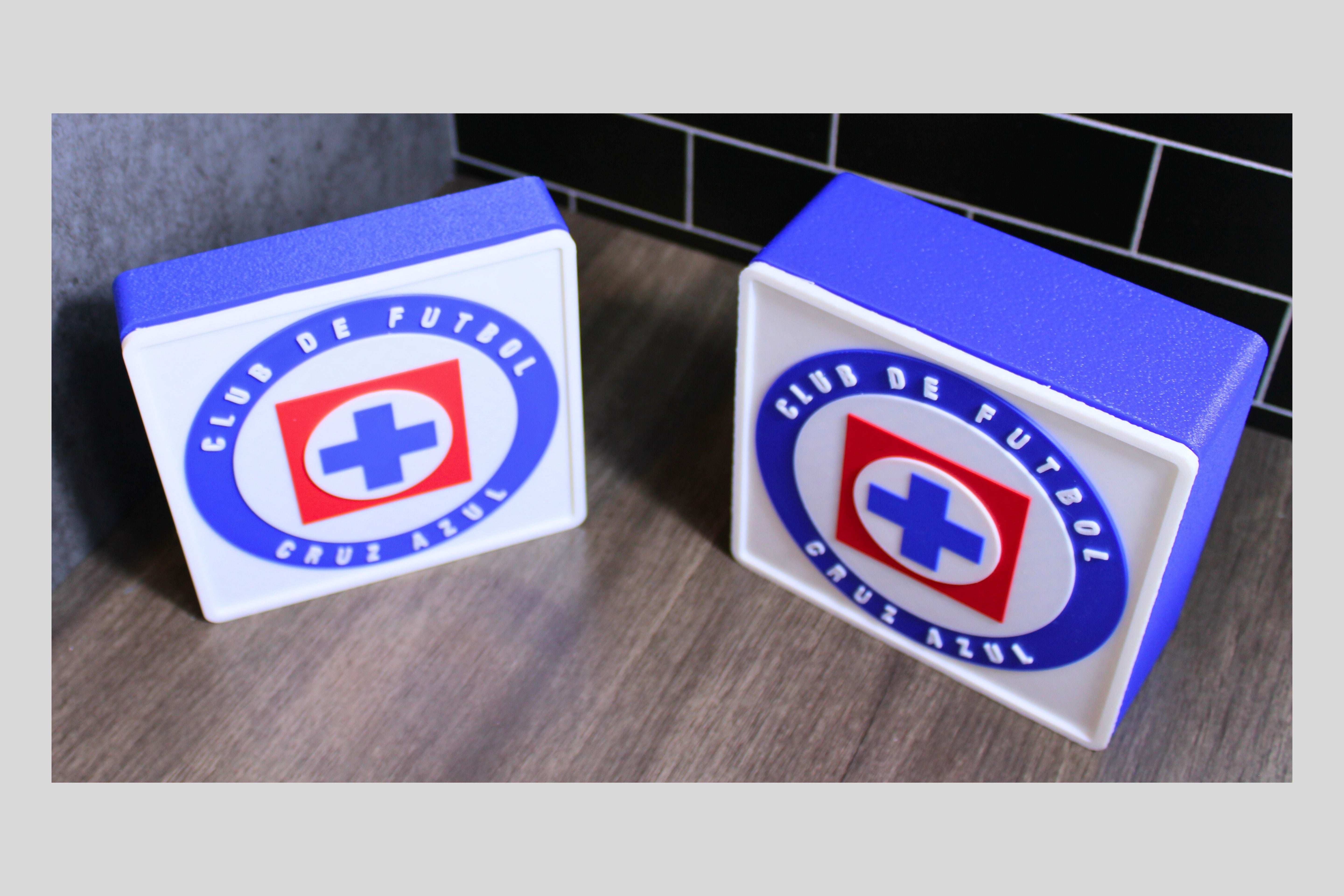 Club de Fútbol Cruz Azul. La Máquina Cementera.Liga MX.  Mejor regalo para un Celeste. Soccer Regalo para papá/hermano/primo/etc. 3D Printed Tiki-Taka3D