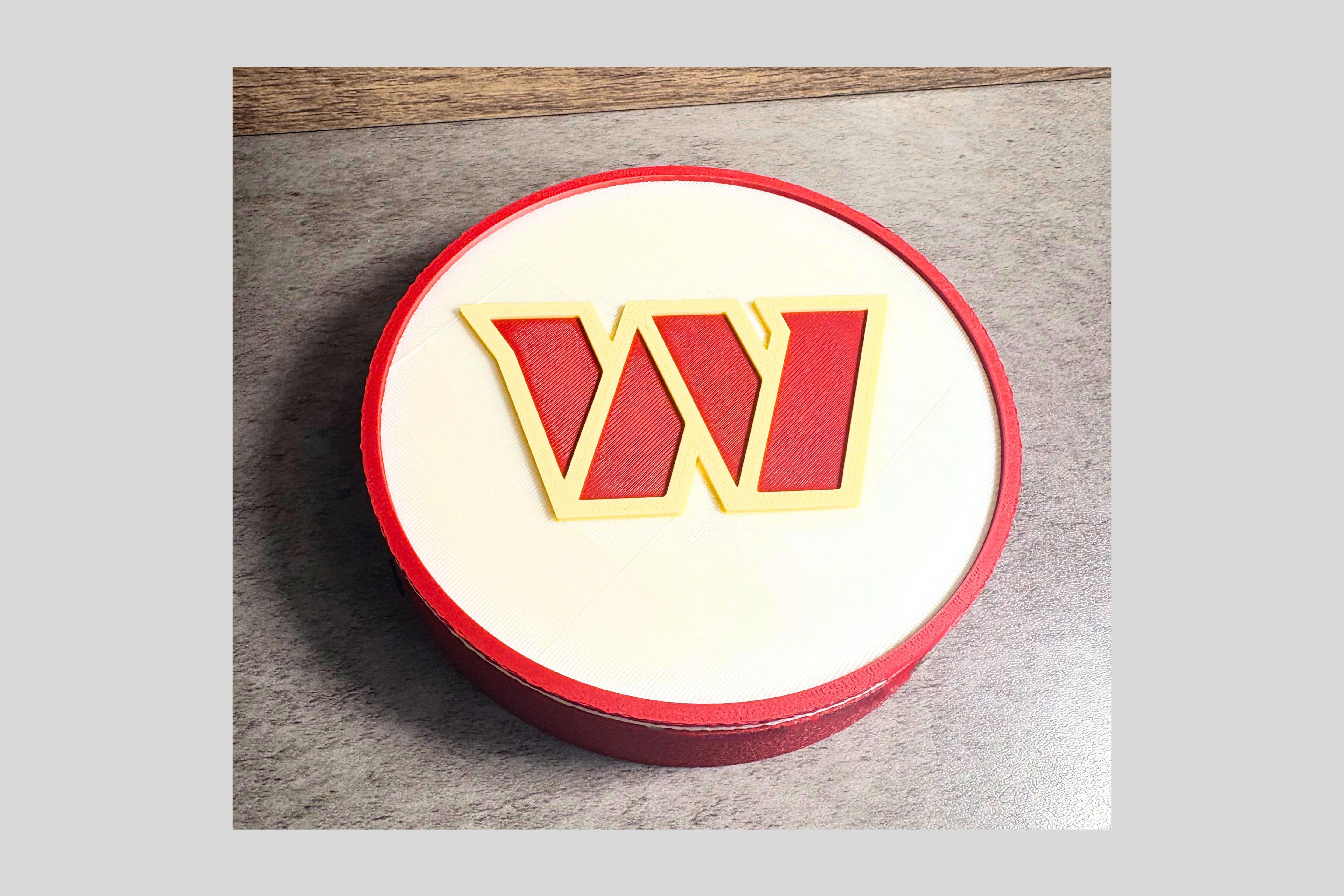 Commanders 3D Logo Plaque | Keepsake Box Tiki-Taka3D