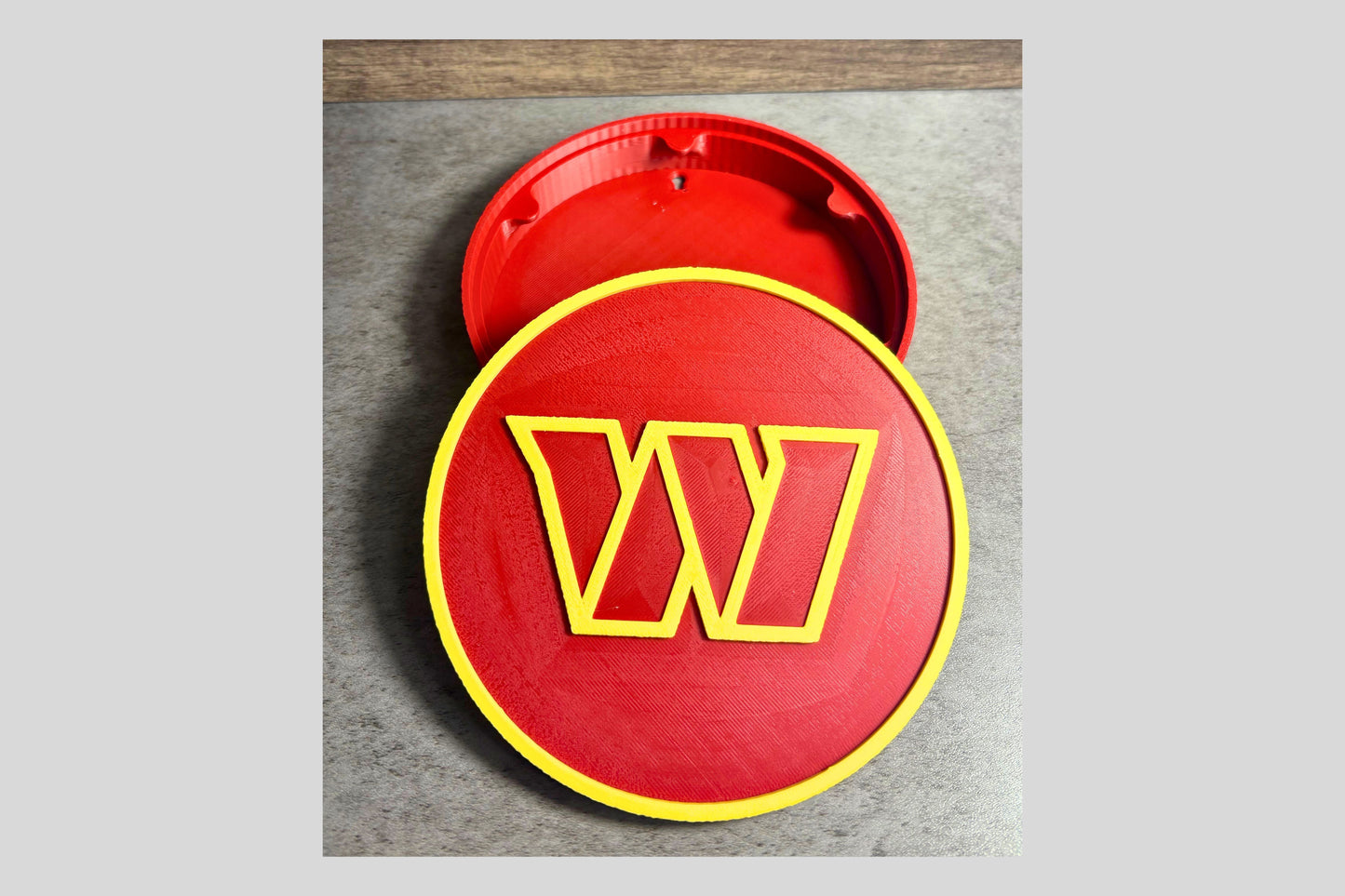 Commanders 3D Logo Plaque | Keepsake Box Tiki-Taka3D