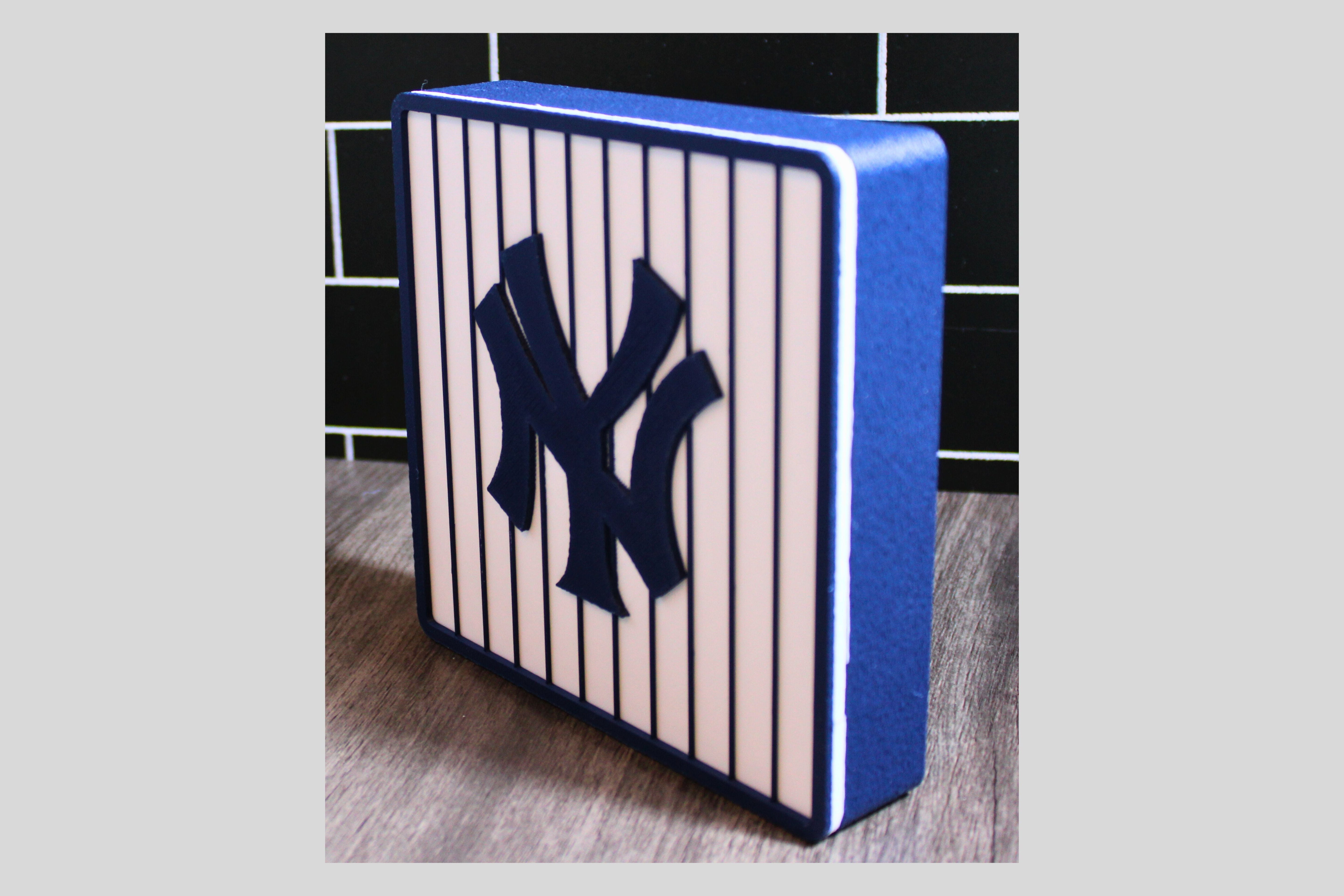 NY Yankees 3D Logo Stash Box: Unique MLB Baseball Fan Gift Tiki-Taka3D