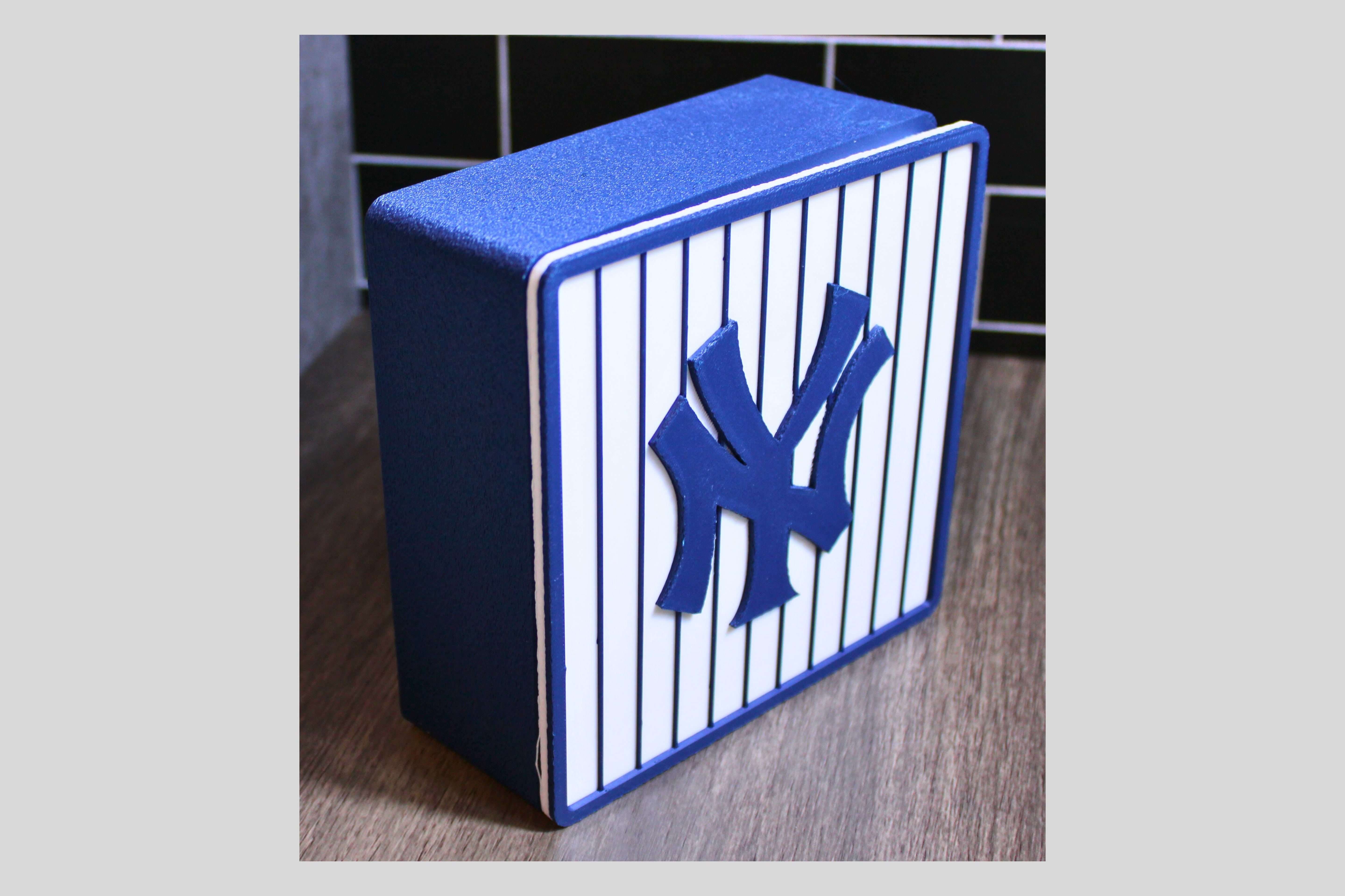 NY Yankees 3D Logo Stash Box: Unique MLB Baseball Fan Gift Tiki-Taka3D