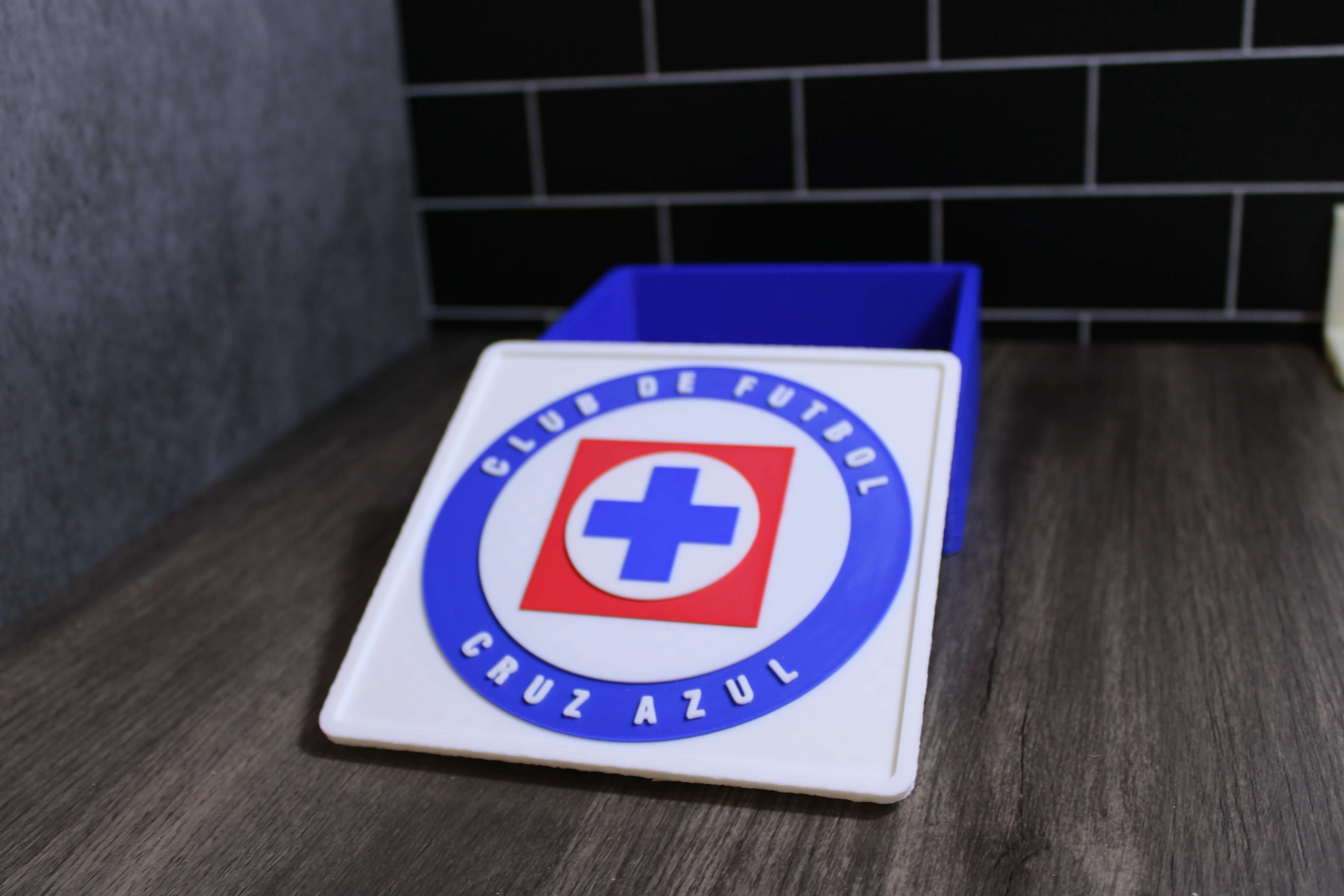 Club de Fútbol Cruz Azul. La Máquina Cementera.Liga MX.  Mejor regalo para un Celeste. Soccer Regalo para papá/hermano/primo/etc. 3D Printed Tiki-Taka3D