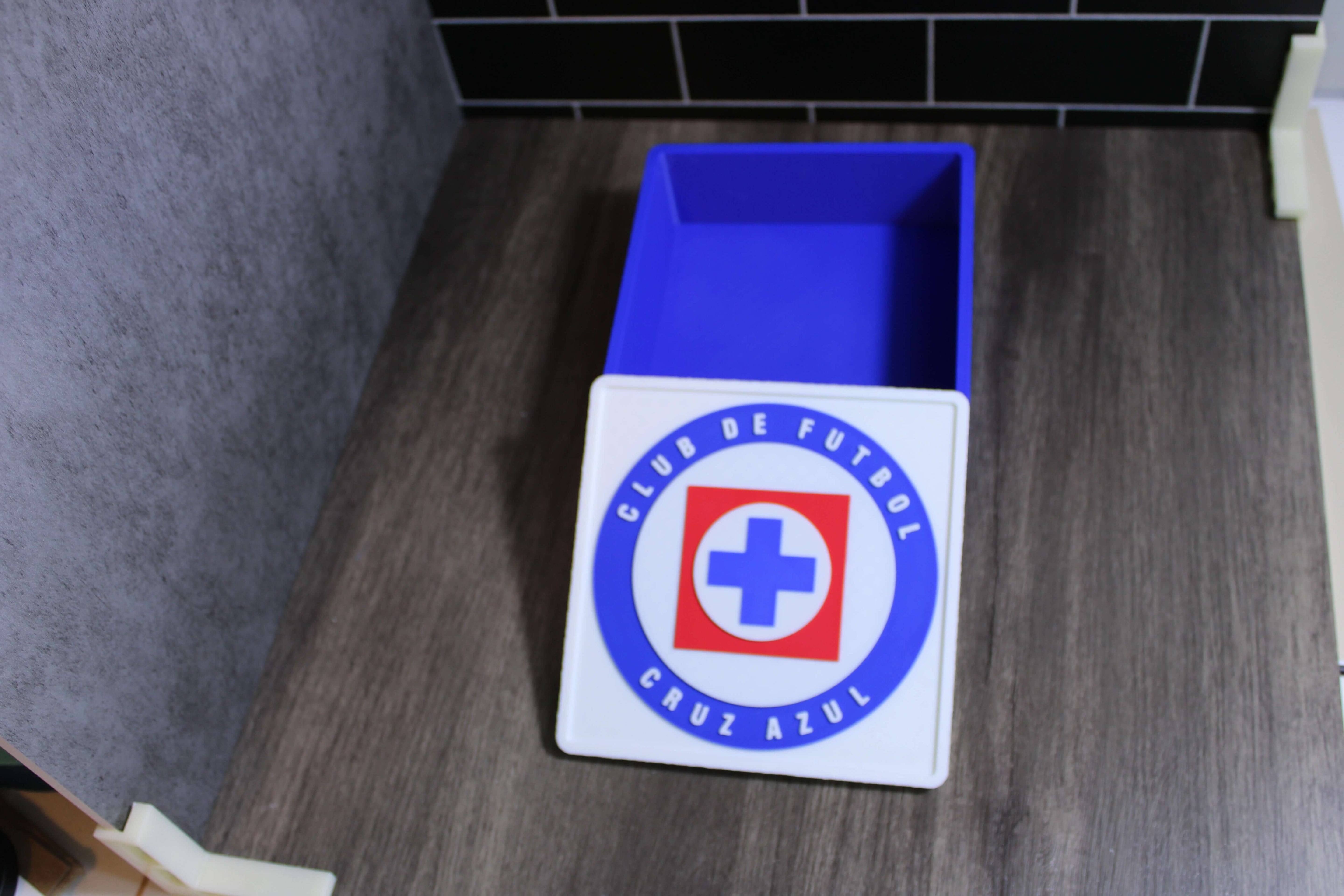 Club de Fútbol Cruz Azul. La Máquina Cementera.Liga MX.  Mejor regalo para un Celeste. Soccer Regalo para papá/hermano/primo/etc. 3D Printed Tiki-Taka3D