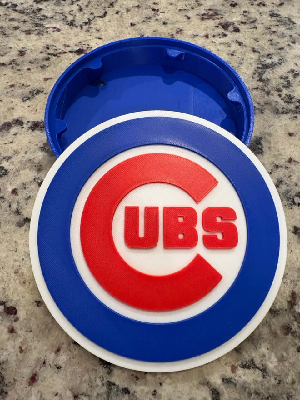 3D printed Chicago Cubs plaque showcasing vibrant colors and logo, perfect for baseball fans and unique decor.