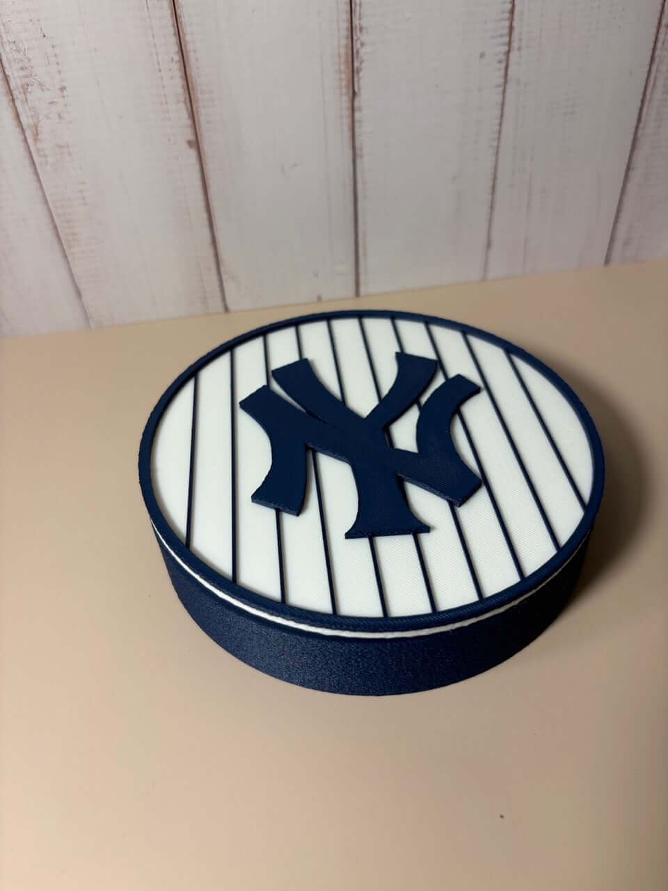 NY Yankees 3D Logo Stash Box: Unique, vibrant colors, high quality material, no assembly required, perfect for baseball fans.