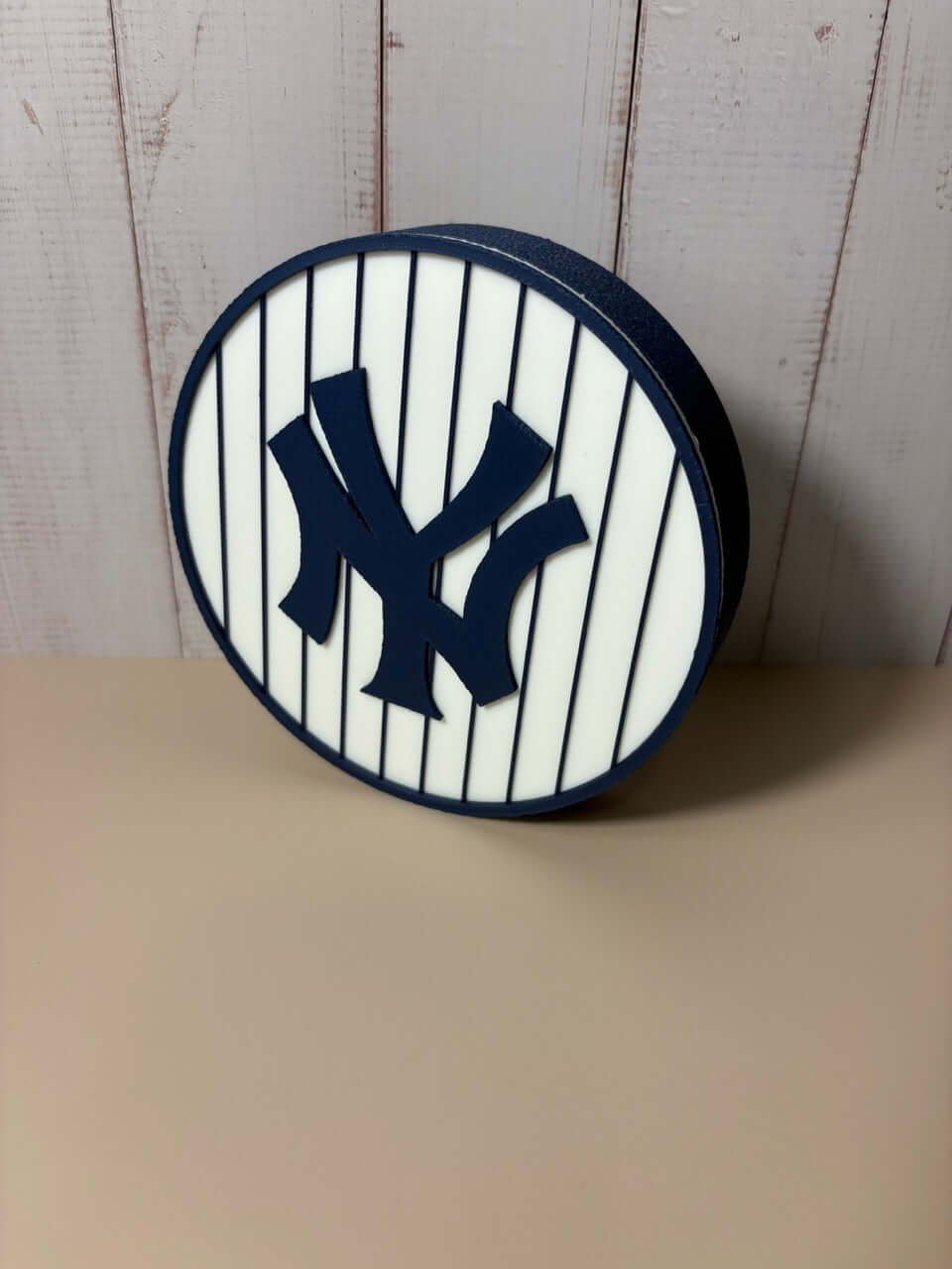 NY Yankees 3D logo stash box with vibrant colors and high-quality materials, perfect for MLB baseball fans.