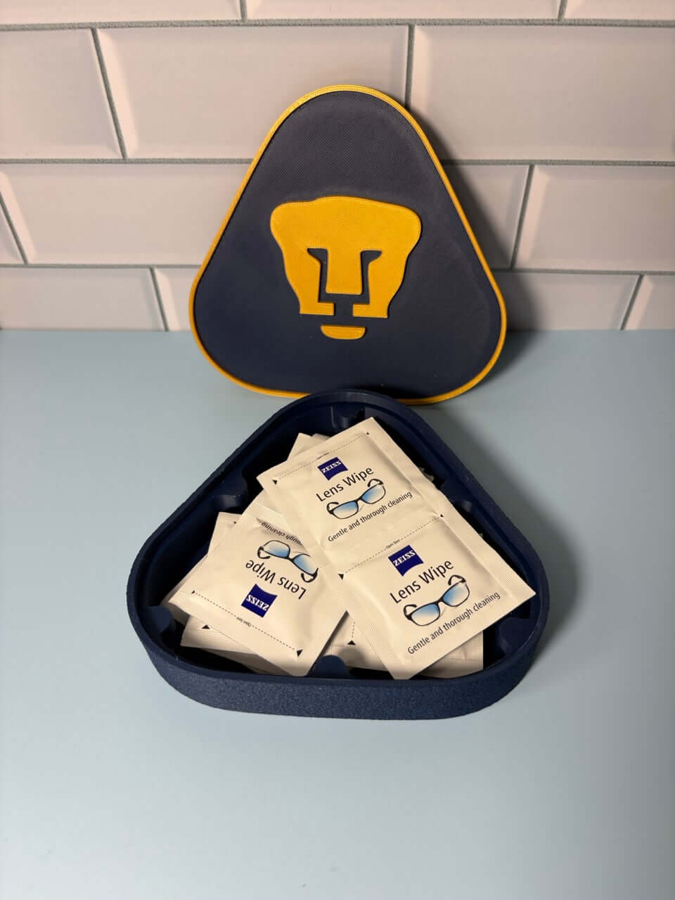 Pumas UNAM 3D Printed Plaque | Universitario Soccer Shield | Customizable NFC | Handmade Mexican Fan Art| Mancave Sign Tiki-Taka3D