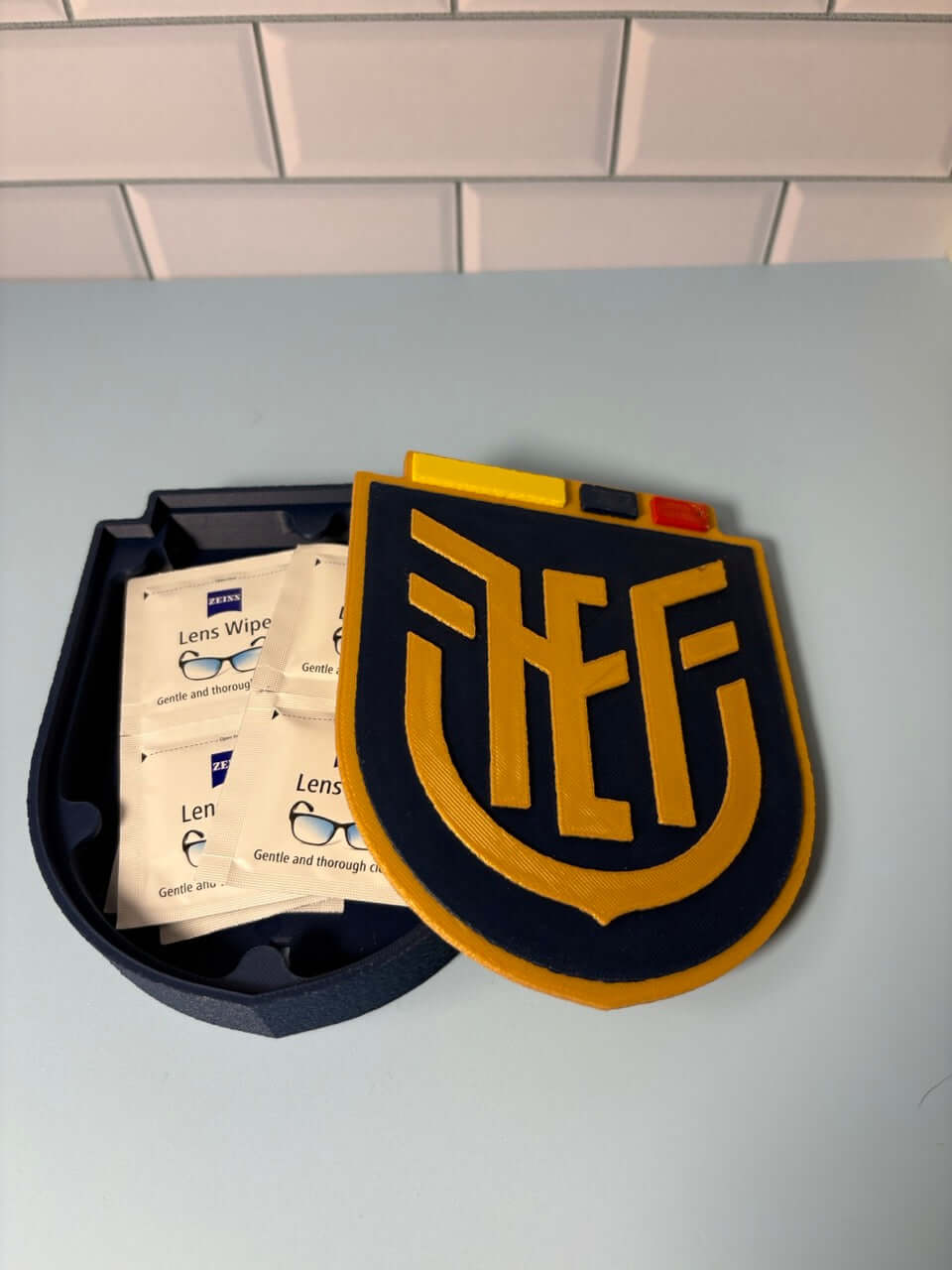 Ecuador Soccer Gift – 3D Printed Fan Collectible for Dad, Brother, or Friend Tiki-Taka3D