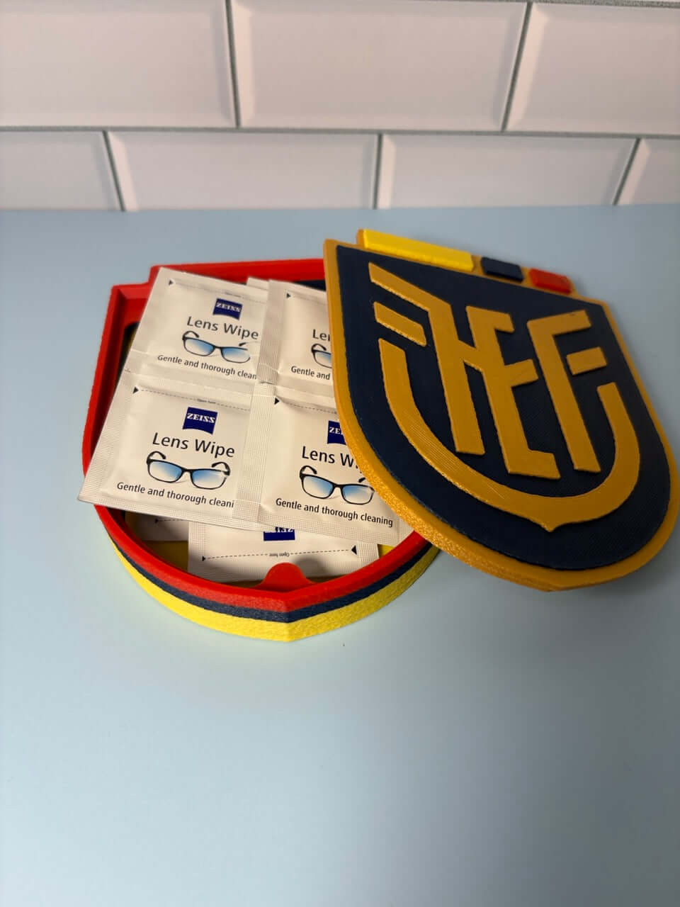 Ecuador Soccer Gift – 3D Printed Fan Collectible for Dad, Brother, or Friend Tiki-Taka3D