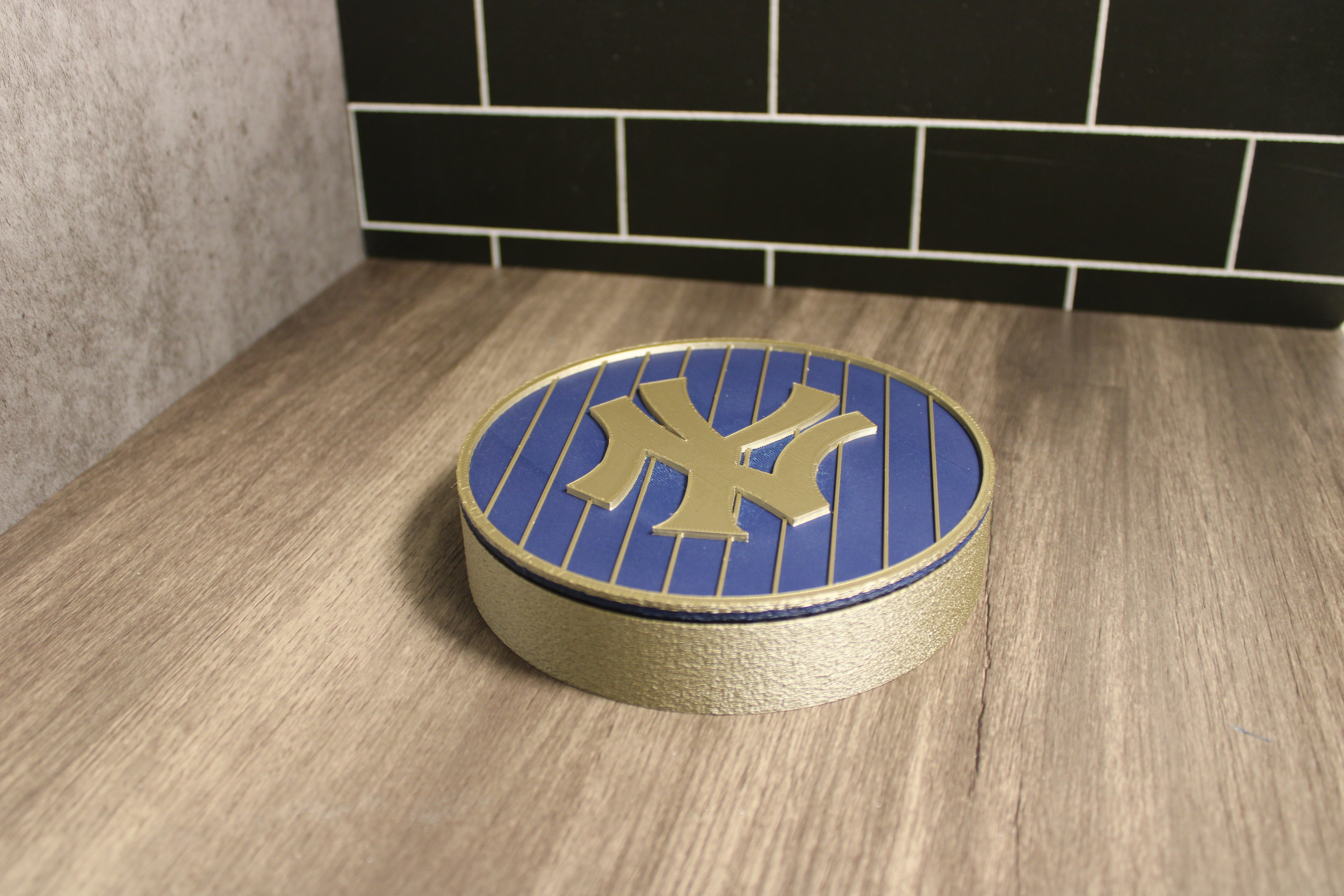 NY Yankees 3D Logo Stash Box. Blue and Iridium Gold Colored. Tiki-Taka3D