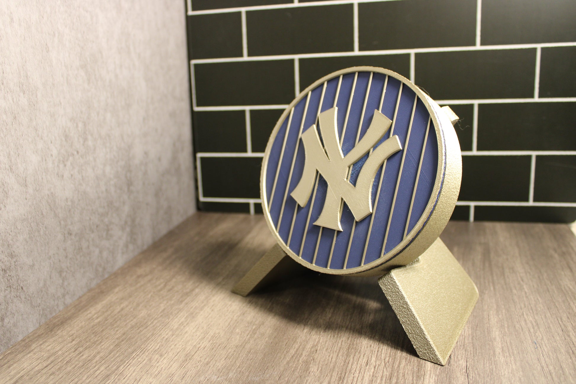 NY Yankees 3D Logo Stash Box. Blue and Iridium Gold Colored. Tiki-Taka3D