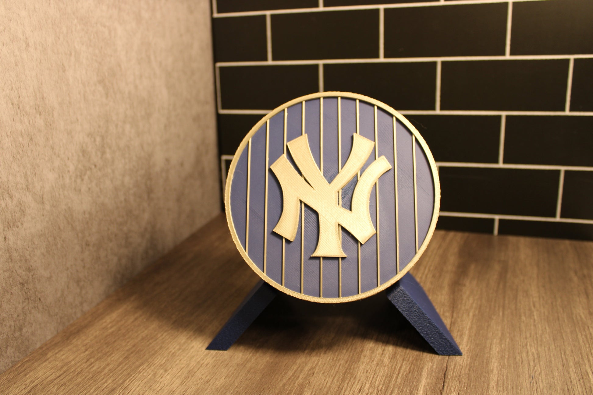 NY Yankees 3D Logo Stash Box. Blue and Iridium Gold Colored. Tiki-Taka3D