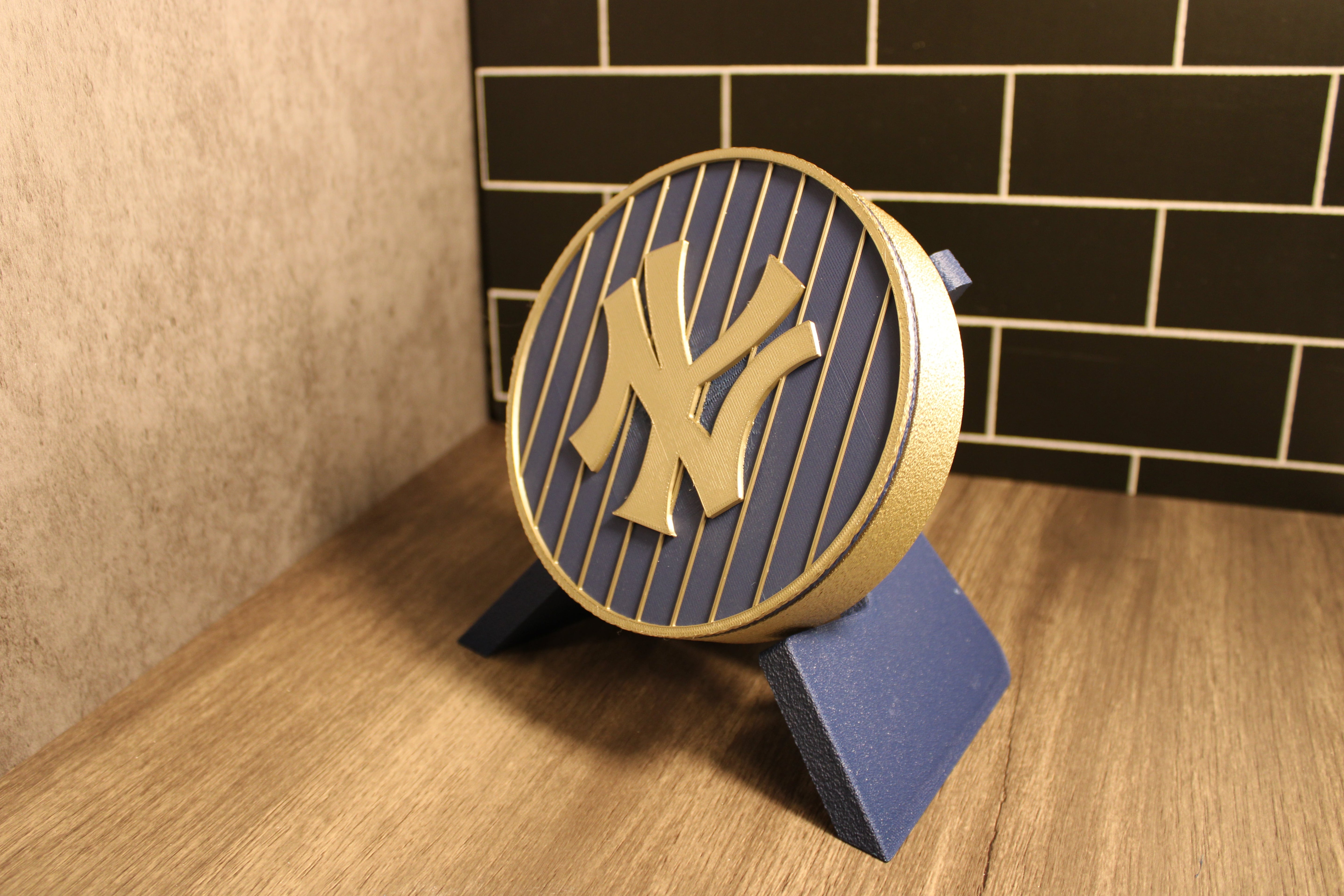 NY Yankees 3D Logo Stash Box. Blue and Iridium Gold Colored. Tiki-Taka3D