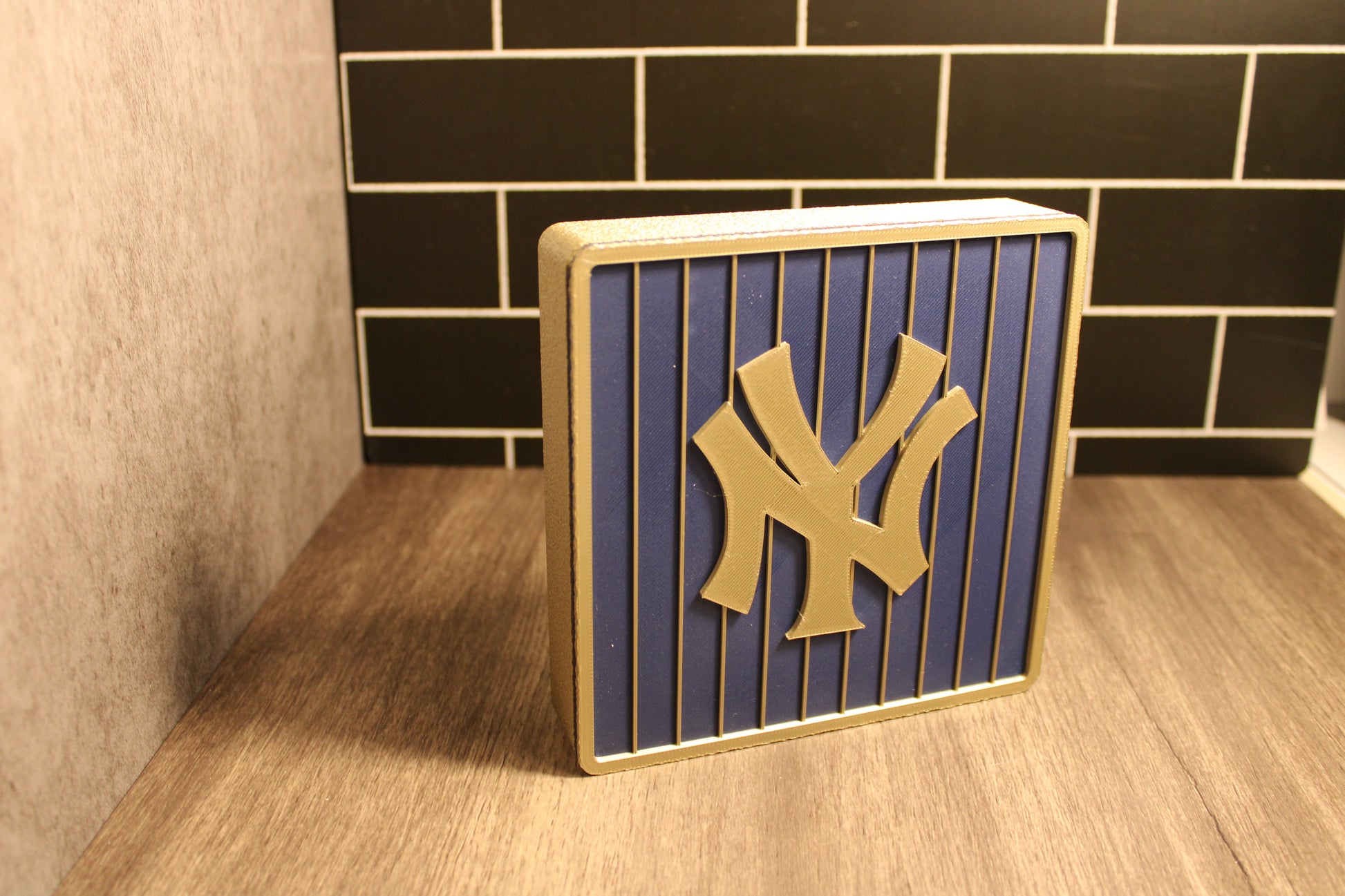 NY Yankees 3D Logo Stash Box. Blue and Iridium Gold Colored. Tiki-Taka3D