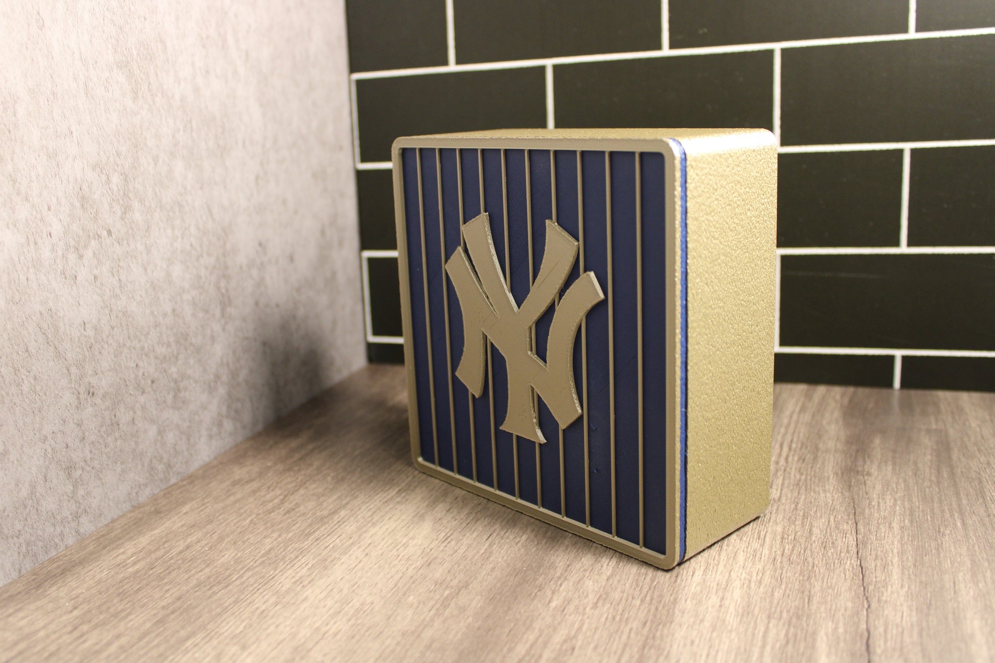 NY Yankees 3D Logo Stash Box. Blue and Iridium Gold Colored. Tiki-Taka3D