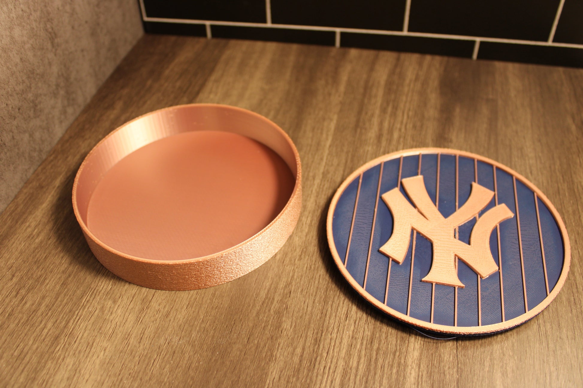 customized NY Yankees stash box: Rose Gold and Black Tiki-Taka3D