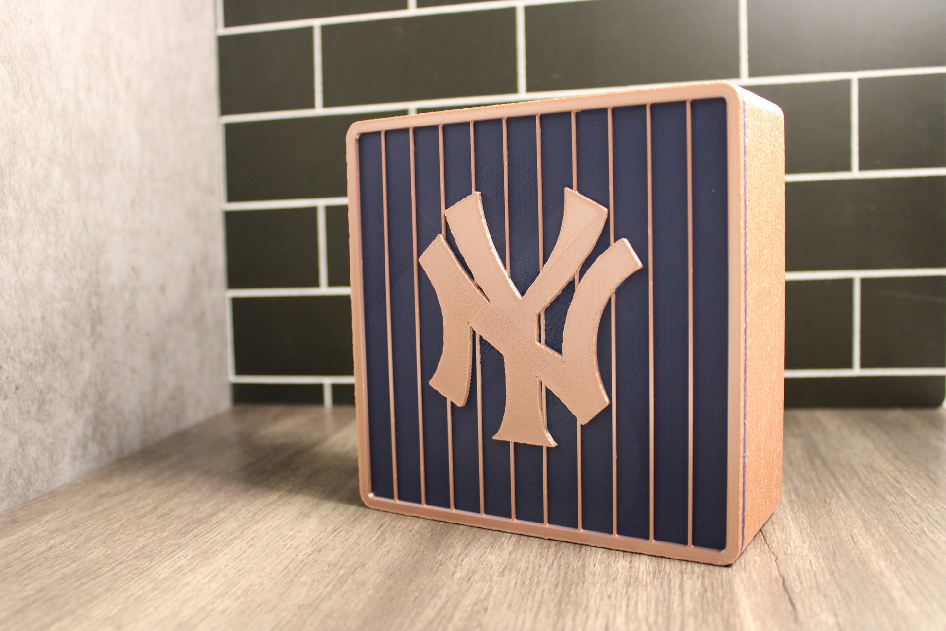 customized NY Yankees stash box: Rose Gold and Black Tiki-Taka3D