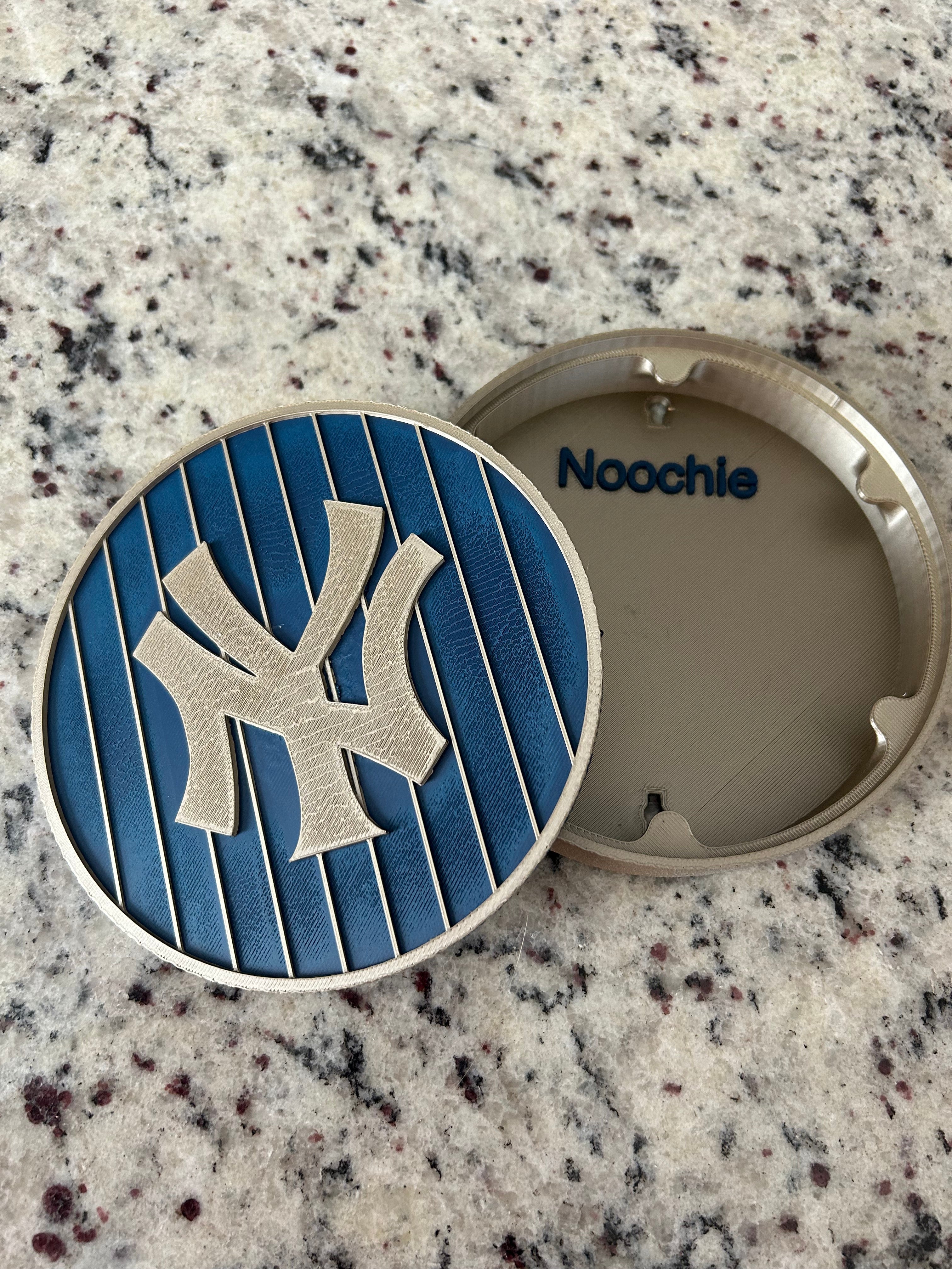 NY Yankees 3D Logo Stash Box: Unique MLB Baseball Fan Gift Tiki-Taka3D