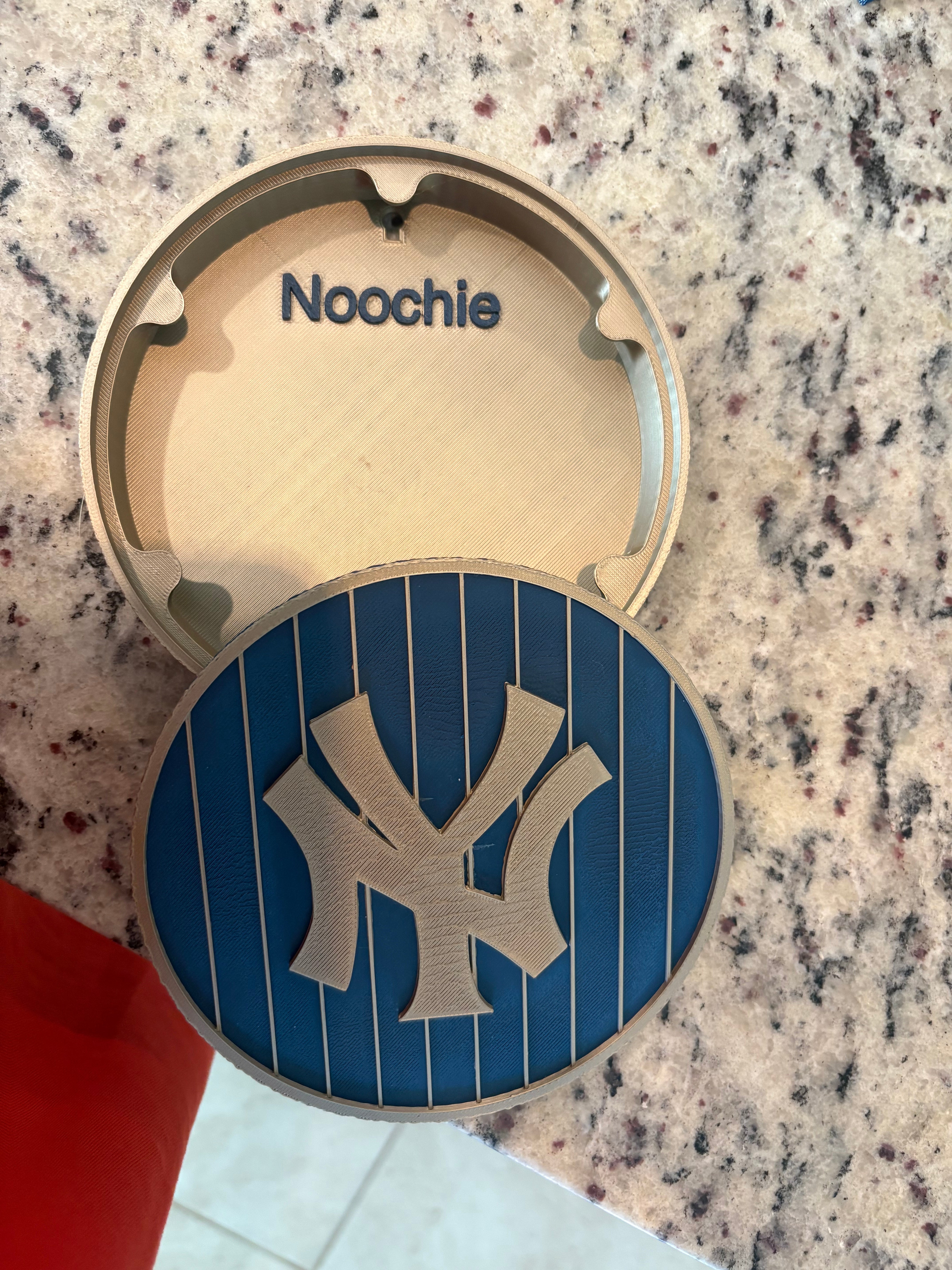 NY Yankees 3D Logo Stash Box: Unique MLB Baseball Fan Gift Tiki-Taka3D