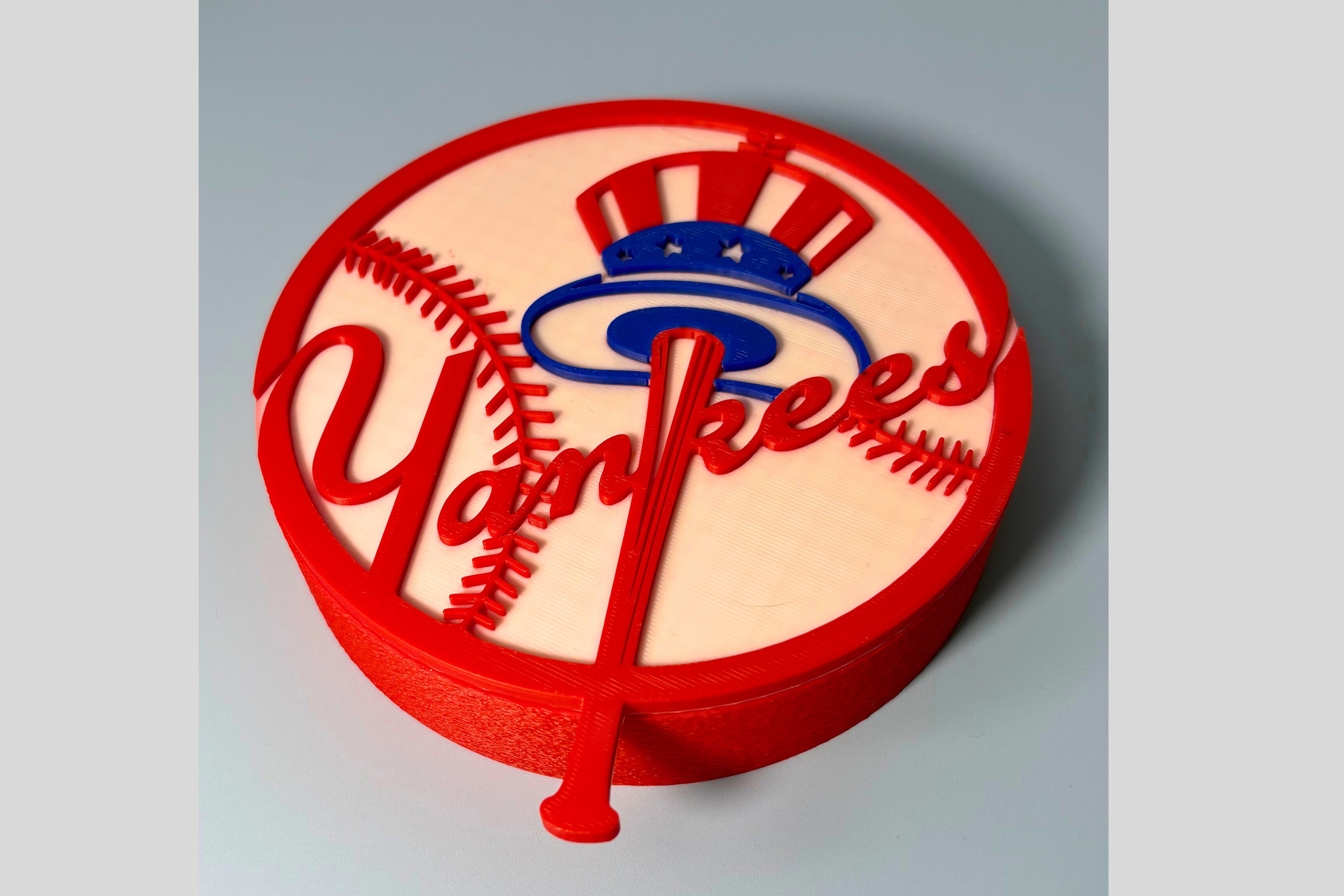 Customized New York Yankees 3D Printed Plaque: Unique MLB Baseball Fan Gift for Sports Decor