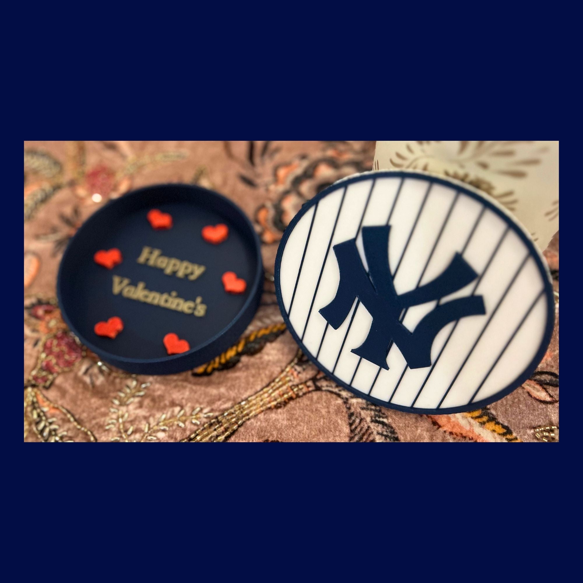 NY Yankees 3D Logo Stash Box: Unique MLB Baseball Fan Gift Tiki-Taka3D