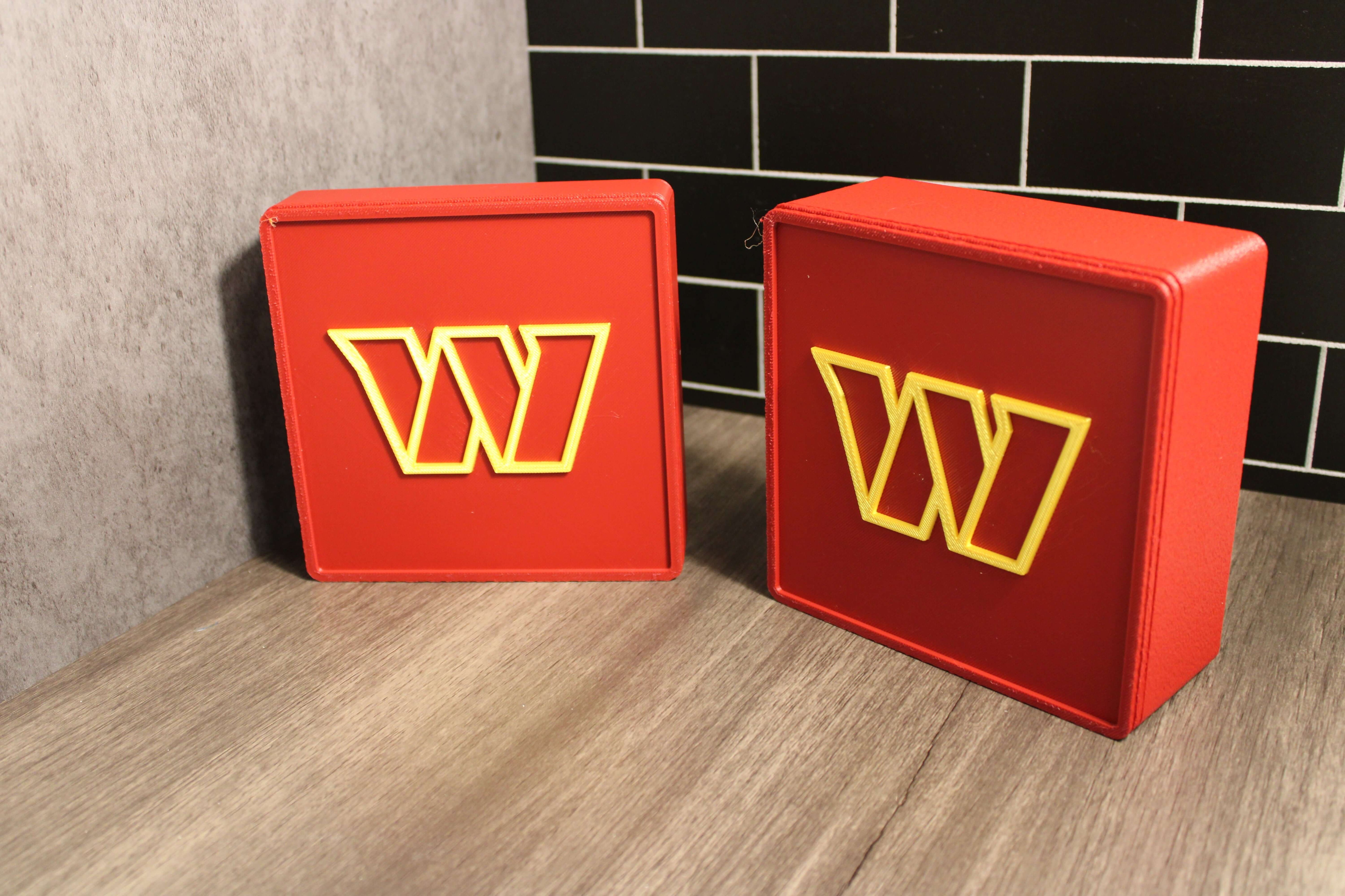 Commanders 3D Logo Plaque | Keepsake Box Tiki-Taka3D