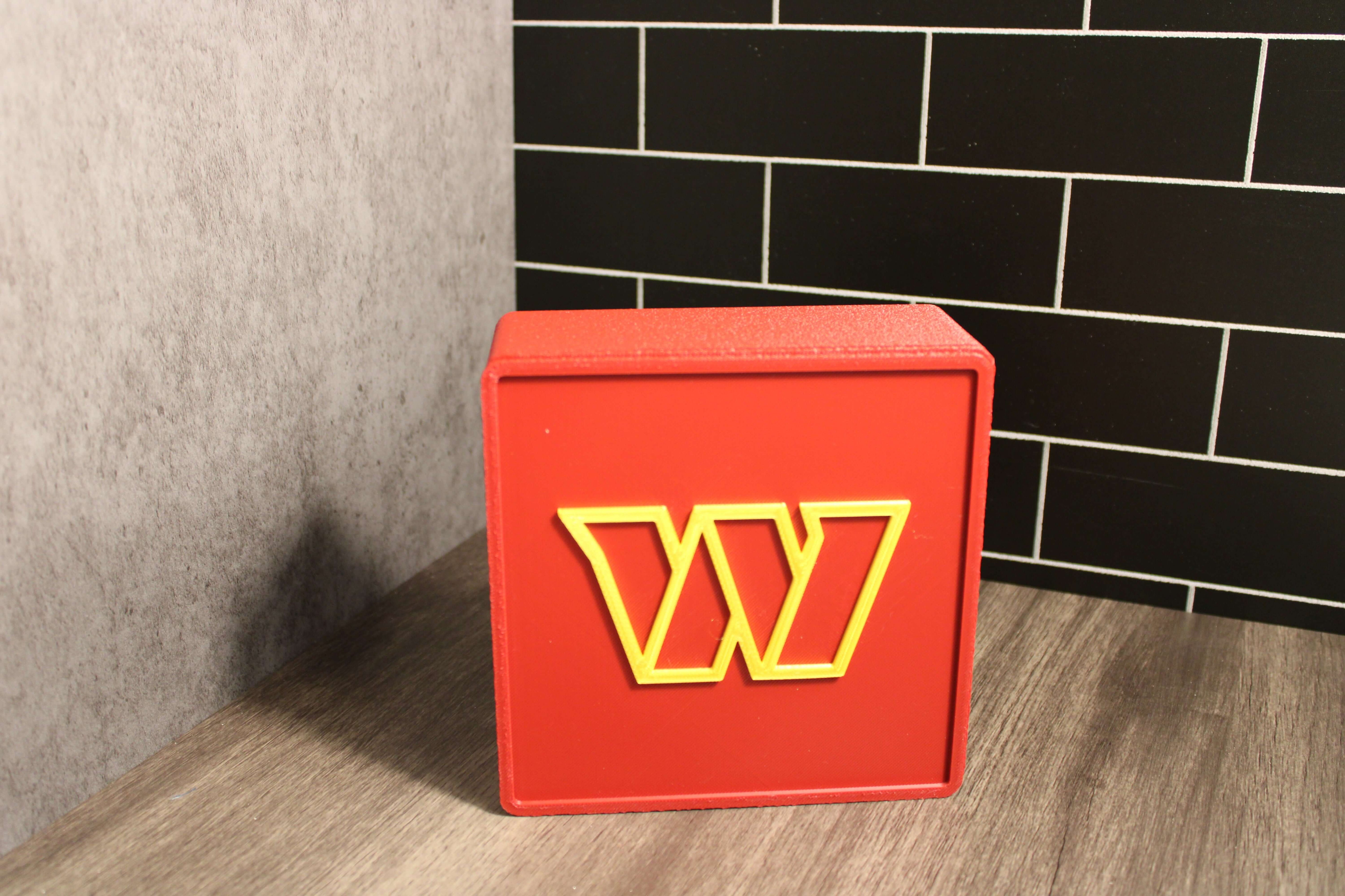 Commanders 3D Logo Plaque | Keepsake Box Tiki-Taka3D