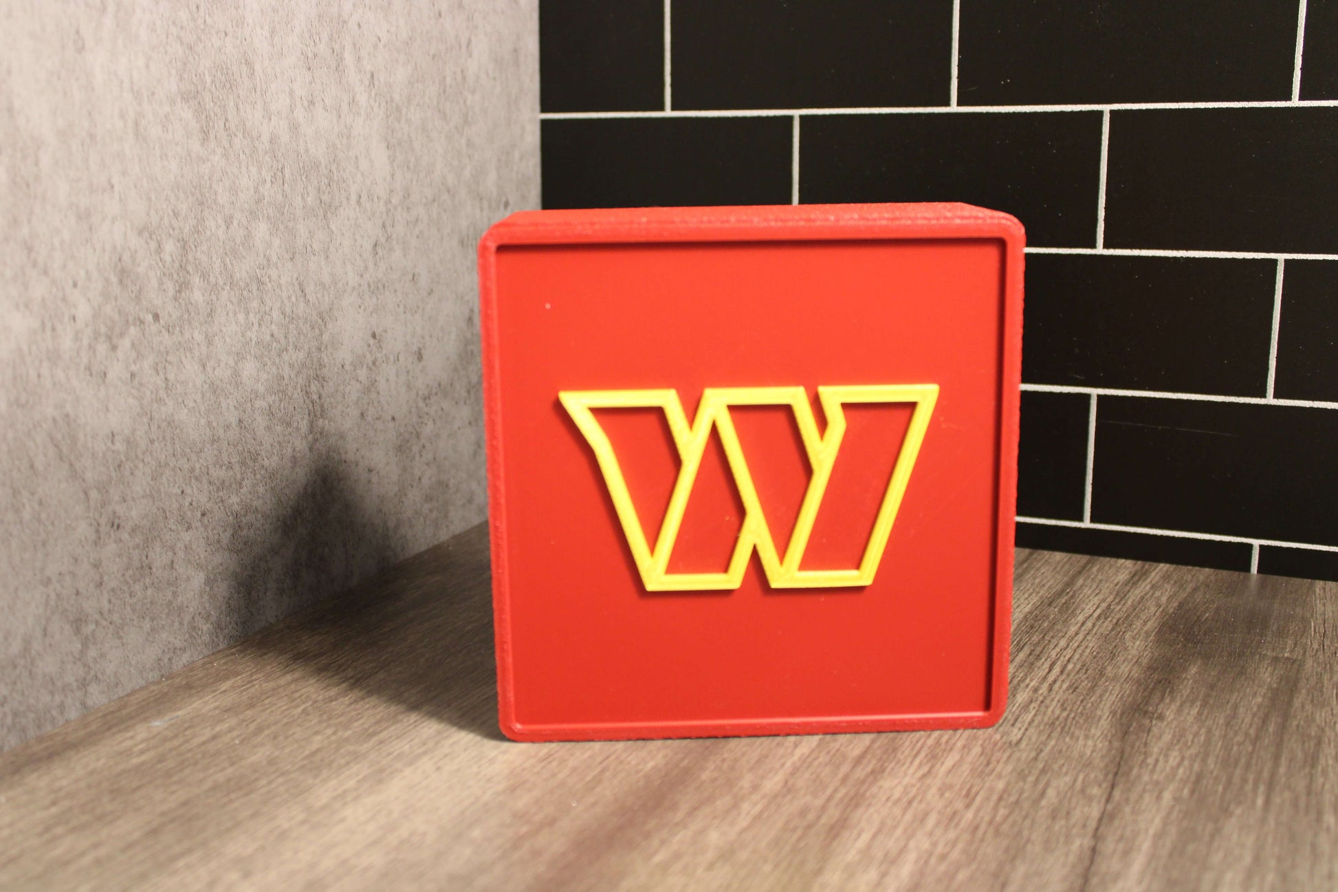 Commanders 3D Logo Plaque | Keepsake Box Tiki-Taka3D