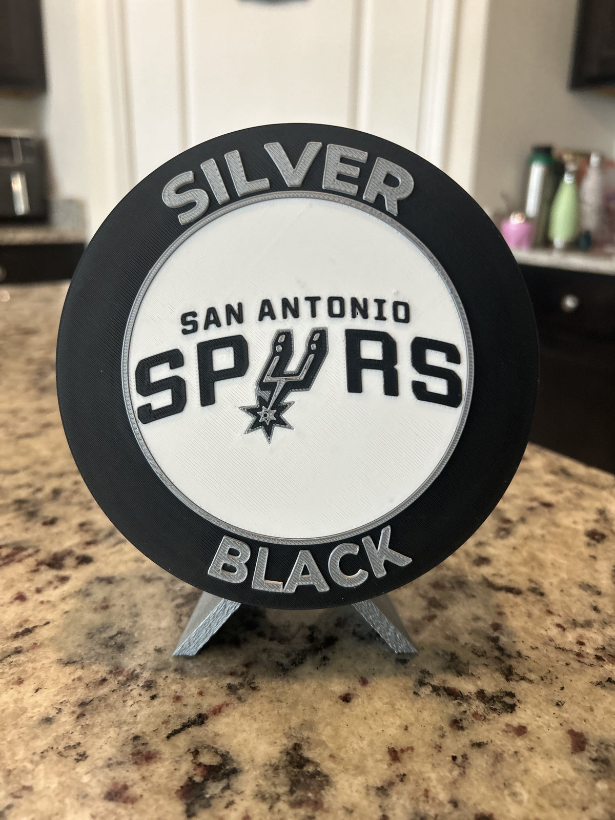 San Antonio Spurs 3D printed roundel and crest display with stand and hidden stash box, personalized NBA basketball fan gift, made in USA