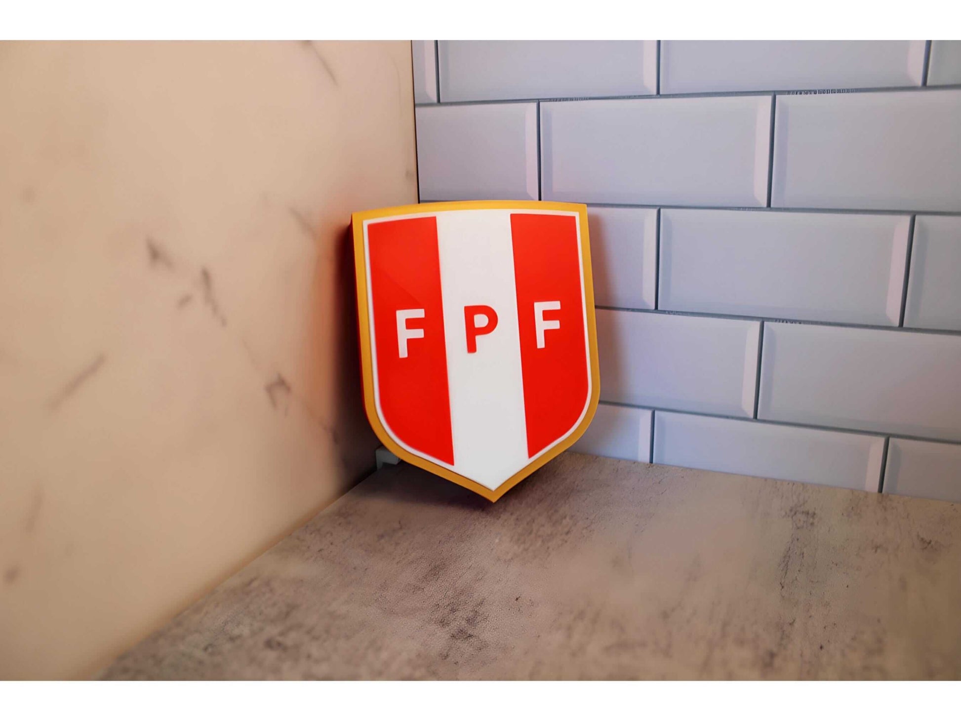 3D printed Peruvian Football Federation plaque, vibrant colors, no assembly required, high-quality materials, fan decor