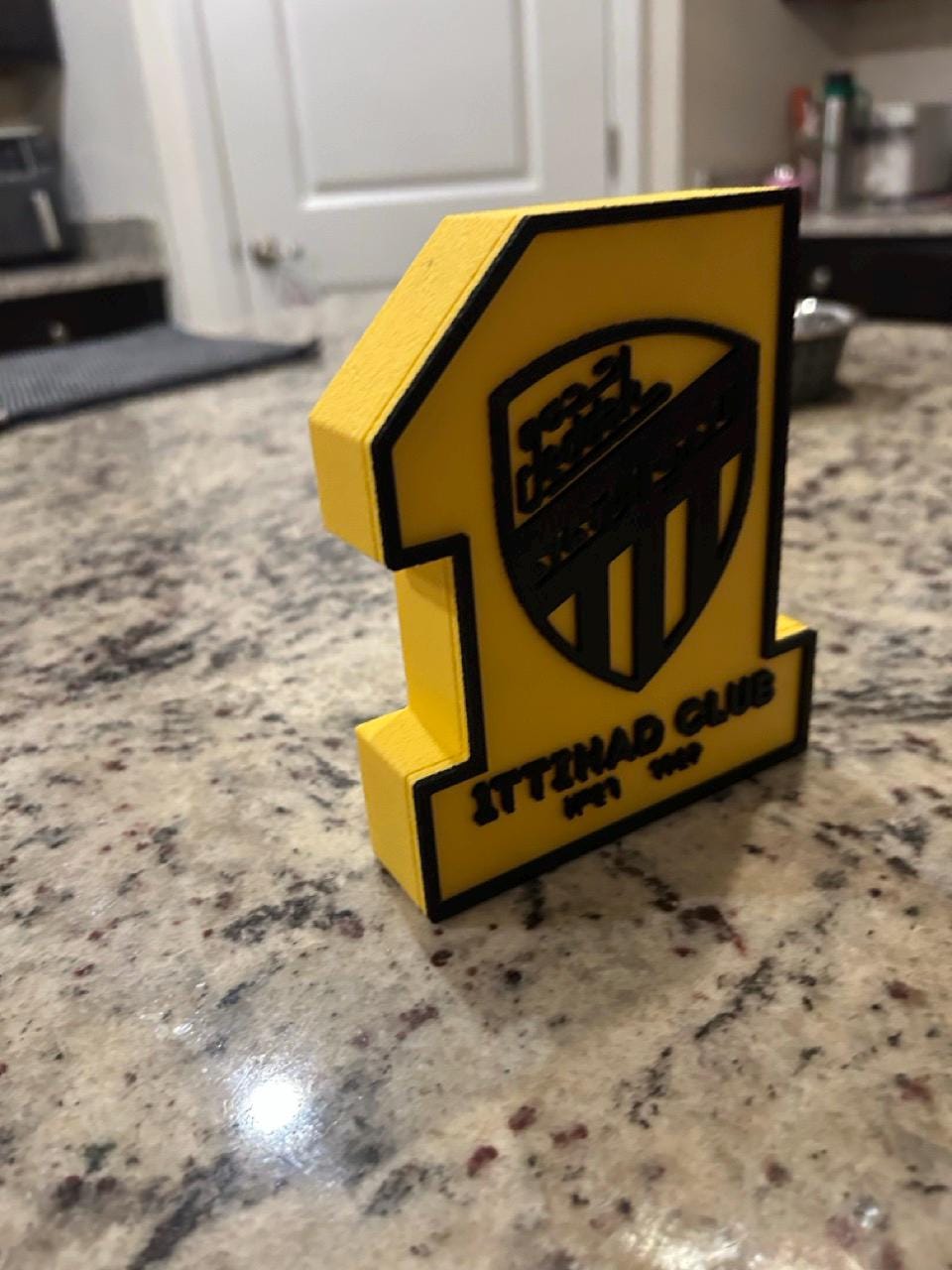 Al-Ittihad 3D Printed Plaque: Saudi Pro League Fan Decor