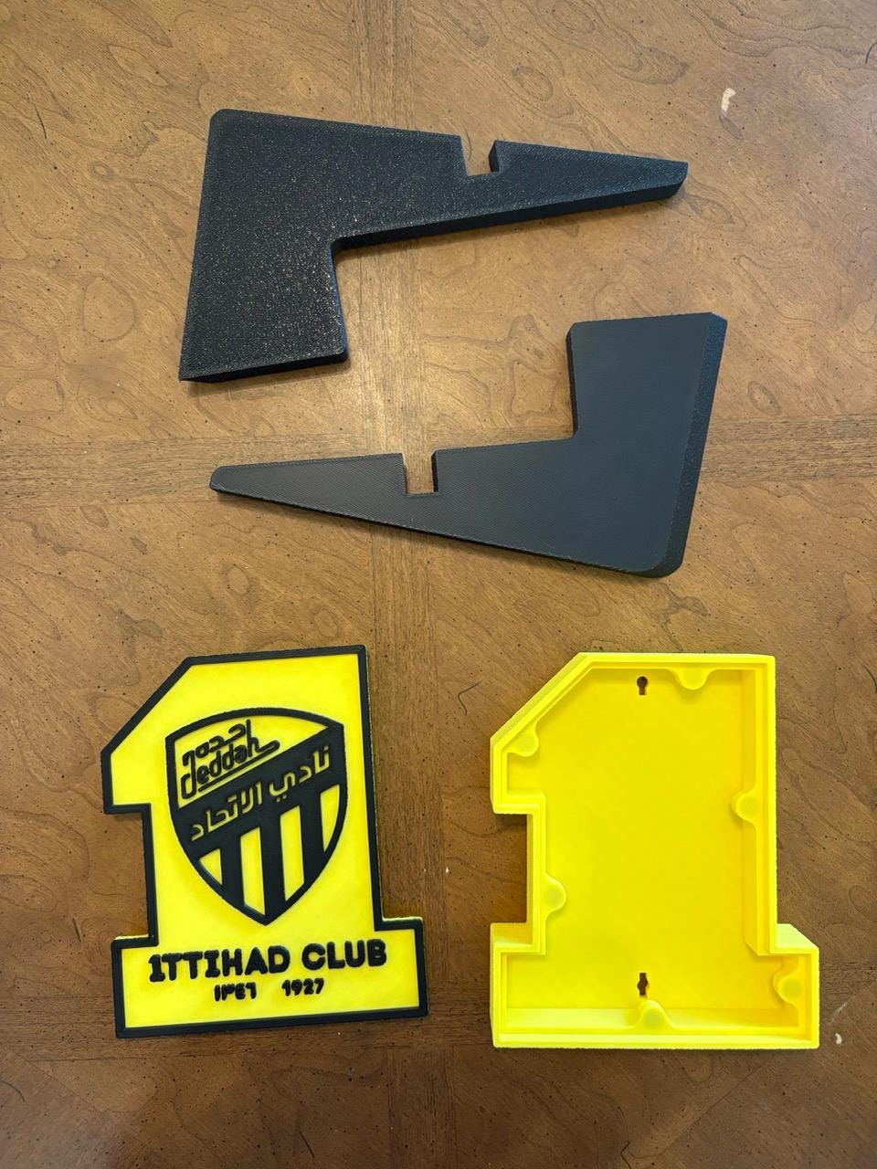 Al-Ittihad 3D Printed Plaque: Saudi Pro League Fan Decor