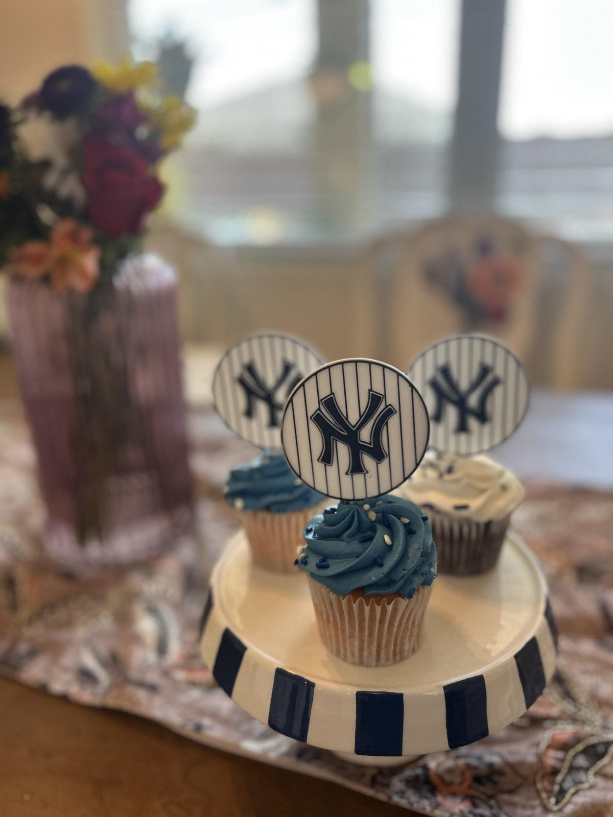 New York Yankees 3D Cupcake Toppers, Food-Grade PETG, 2.75 inch Set