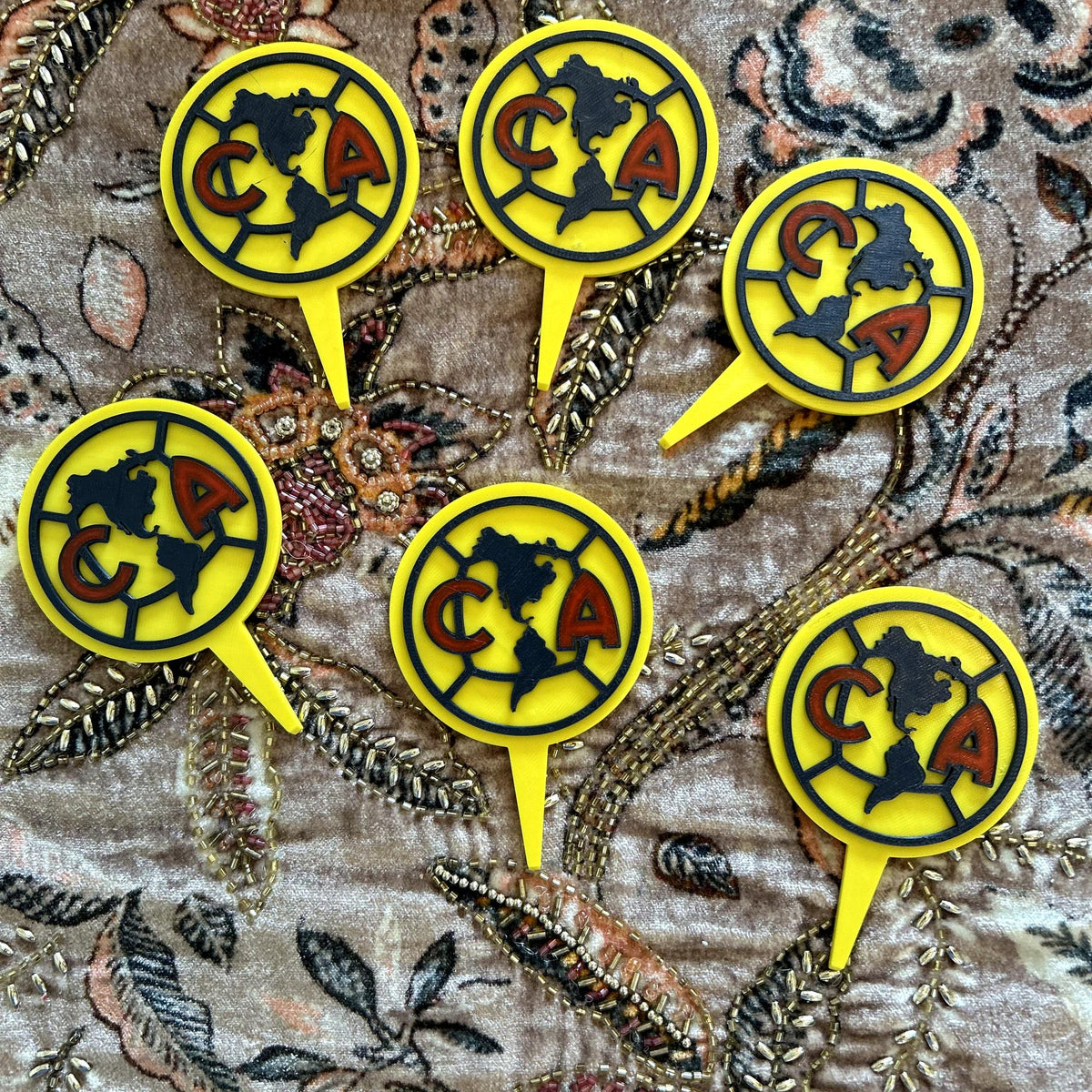 Club America 3D Layered Crest Cupcake Toppers, Aguilas del America Party Decorations