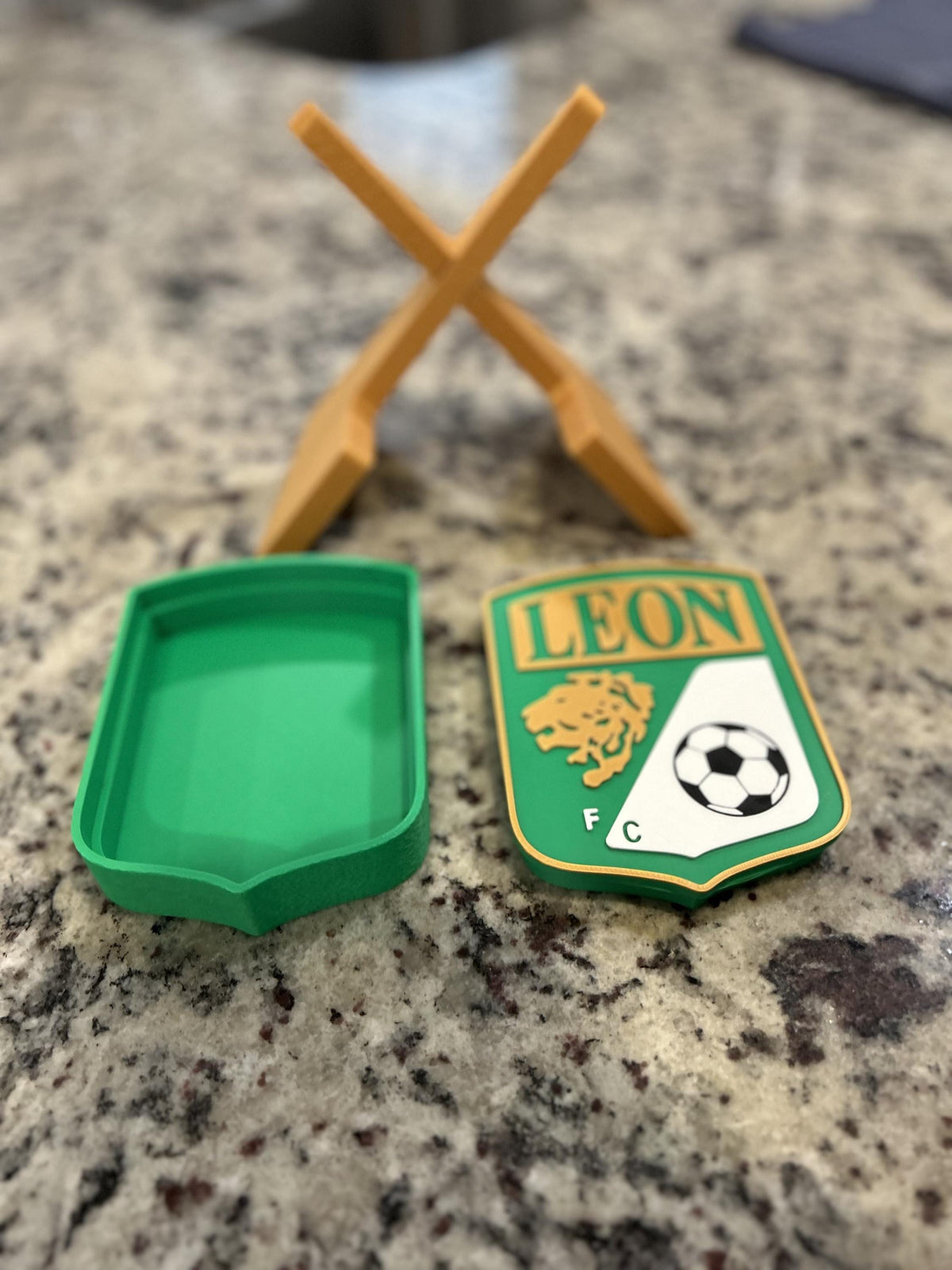 3D Printed Club León Desk Display | Liga MX La Fiera Crest Stash Box