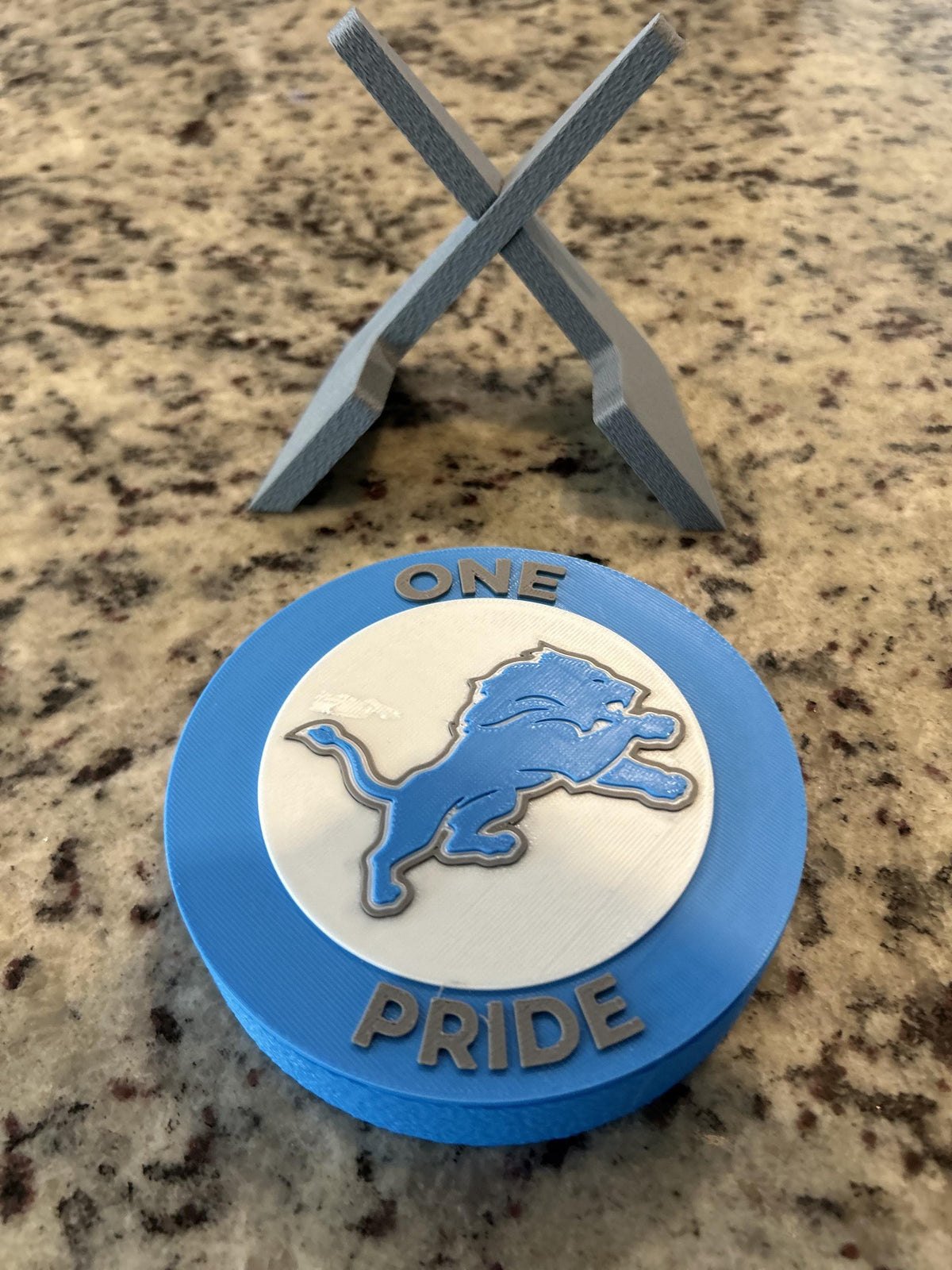 Detroit Lions 3D printed round display medallion with stand and hidden stash boxOne Pride NFL fan gift, made in USA