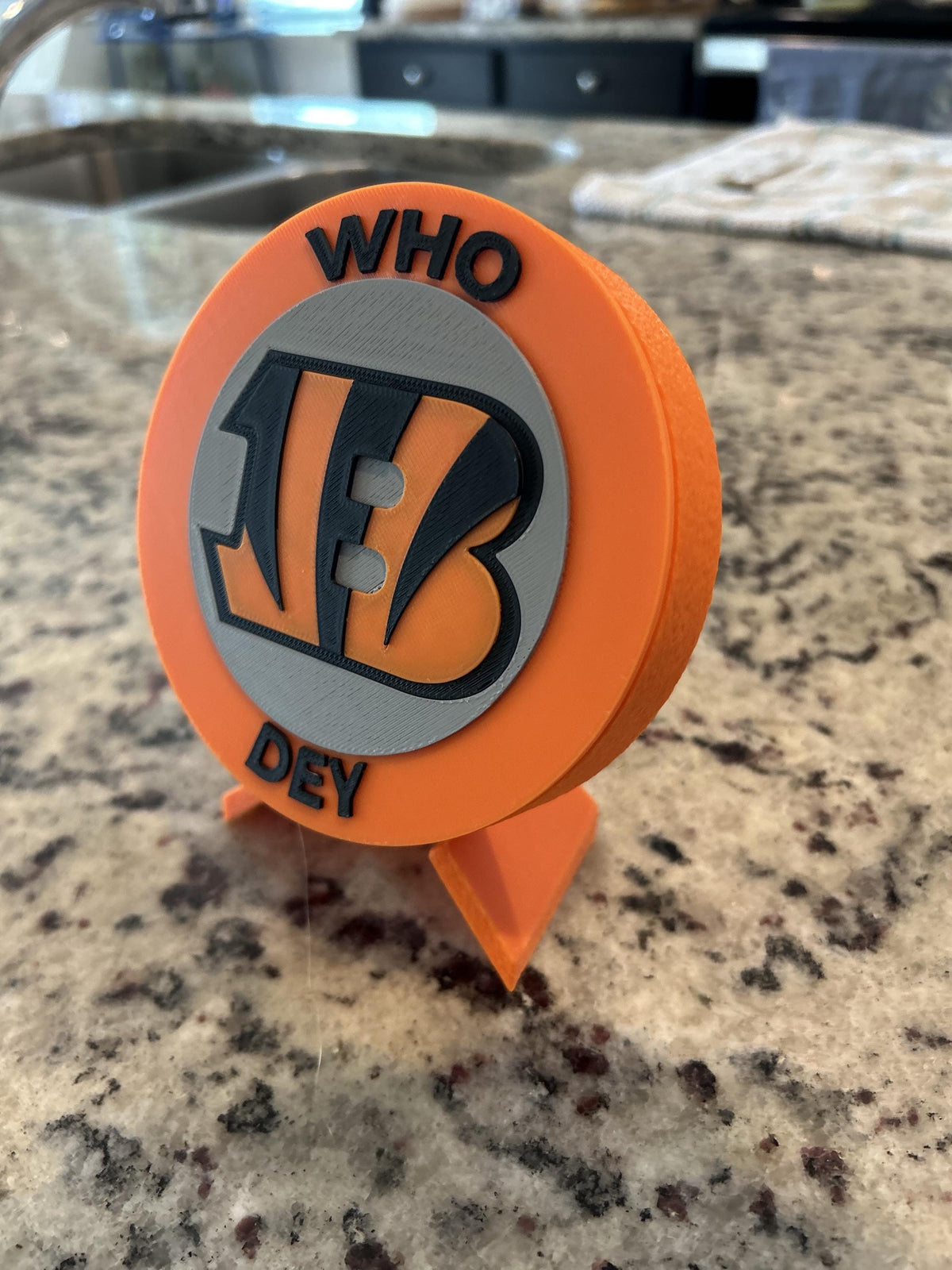 Cincinnati Bengals 3D printed round display medallion with stand and hidden stash boxWho Dey NFL fan gift, made in USA