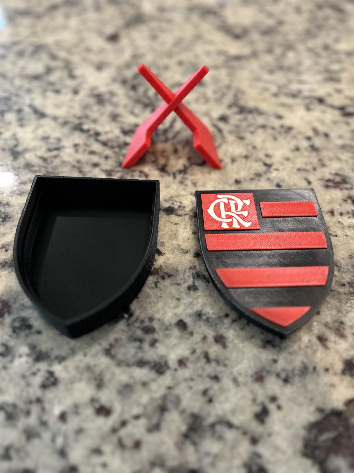 Flamengo 3D printed escudo shield display with stand and hidden stash box, presente torcedor rubro-negro, Brazilian soccer fan gift made in USA