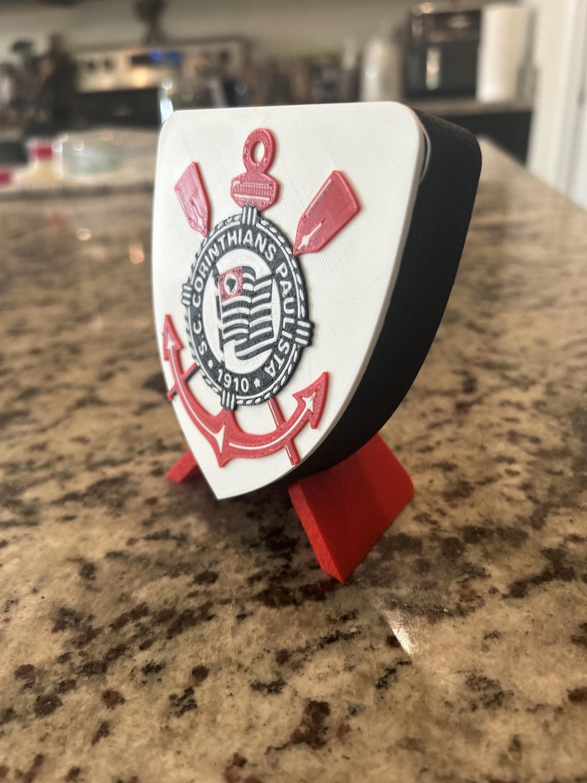 Corinthians 3D printed escudo shield display with stand and hidden stash box, presente torcedor do Timao, Brazilian soccer fan gift made in USA