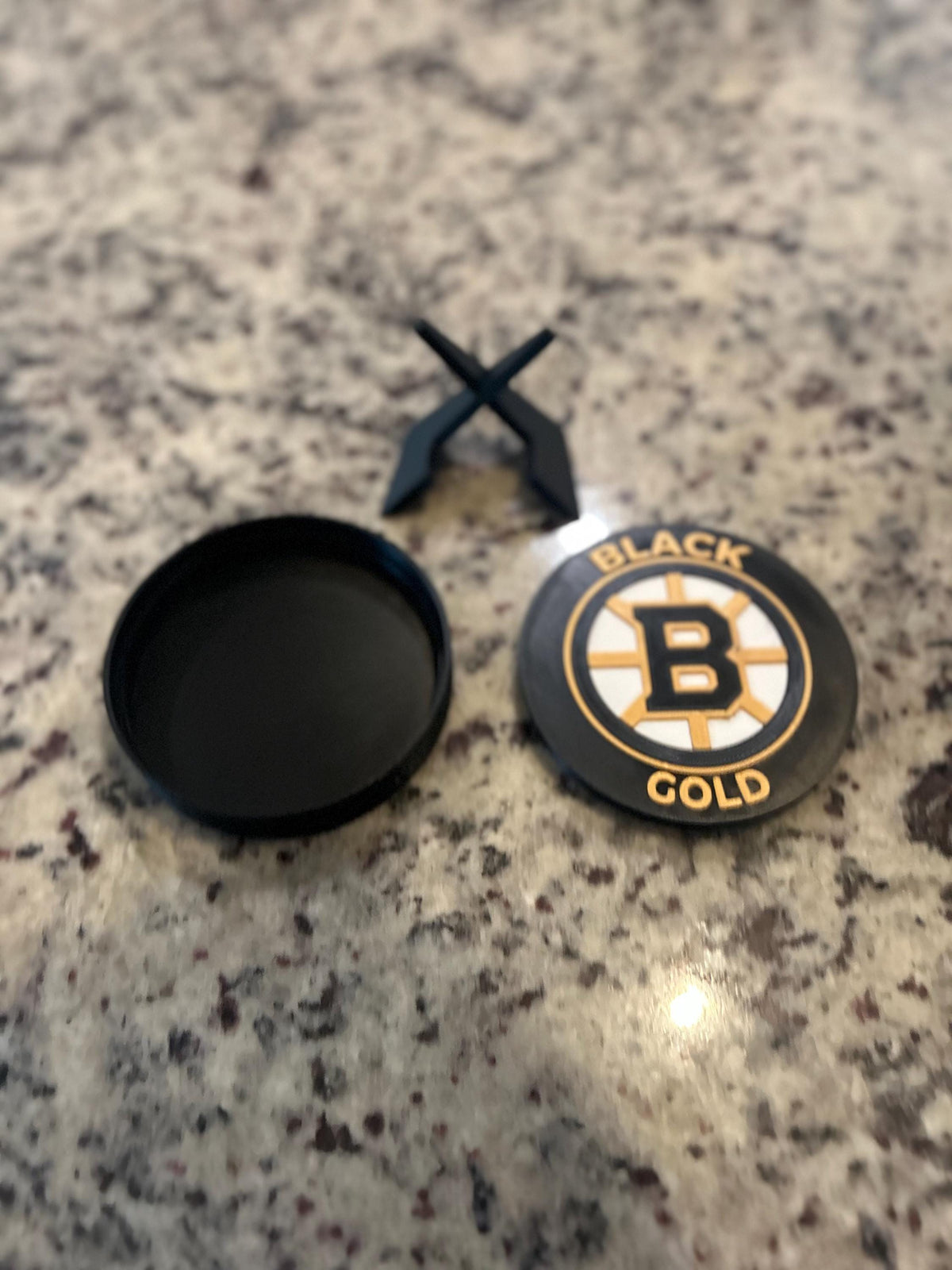 Boston Bruins Desk Display with Stand | 3D Printed NHL Hockey Fan Decor & Keepsake Box | Black and Gold Gift