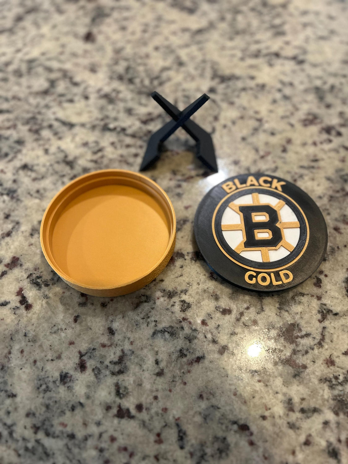 Boston Bruins Desk Display with Stand | 3D Printed NHL Hockey Fan Decor & Keepsake Box | Black and Gold Gift