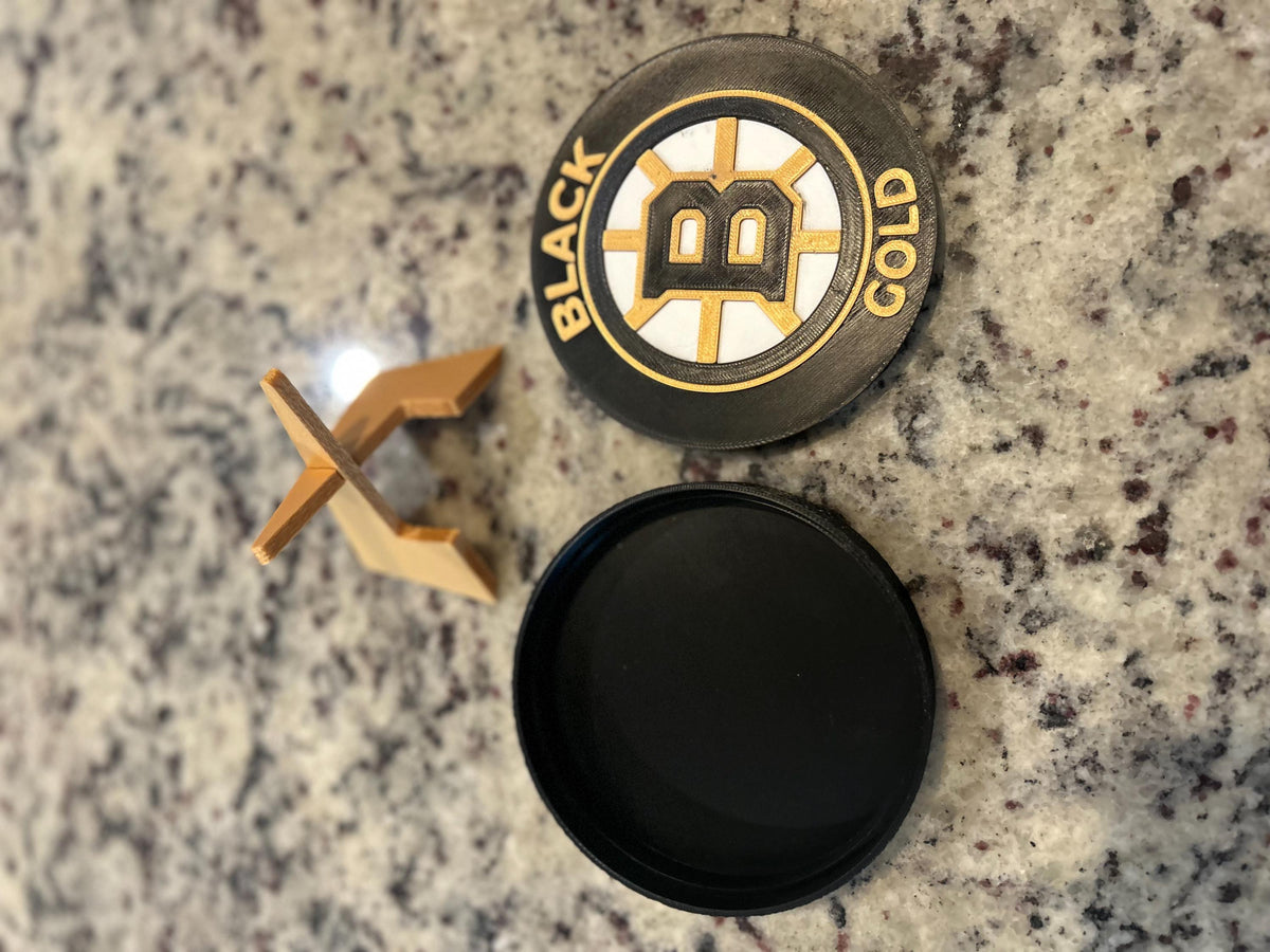 Boston Bruins Desk Display with Stand | 3D Printed NHL Hockey Fan Decor & Keepsake Box | Black and Gold Gift