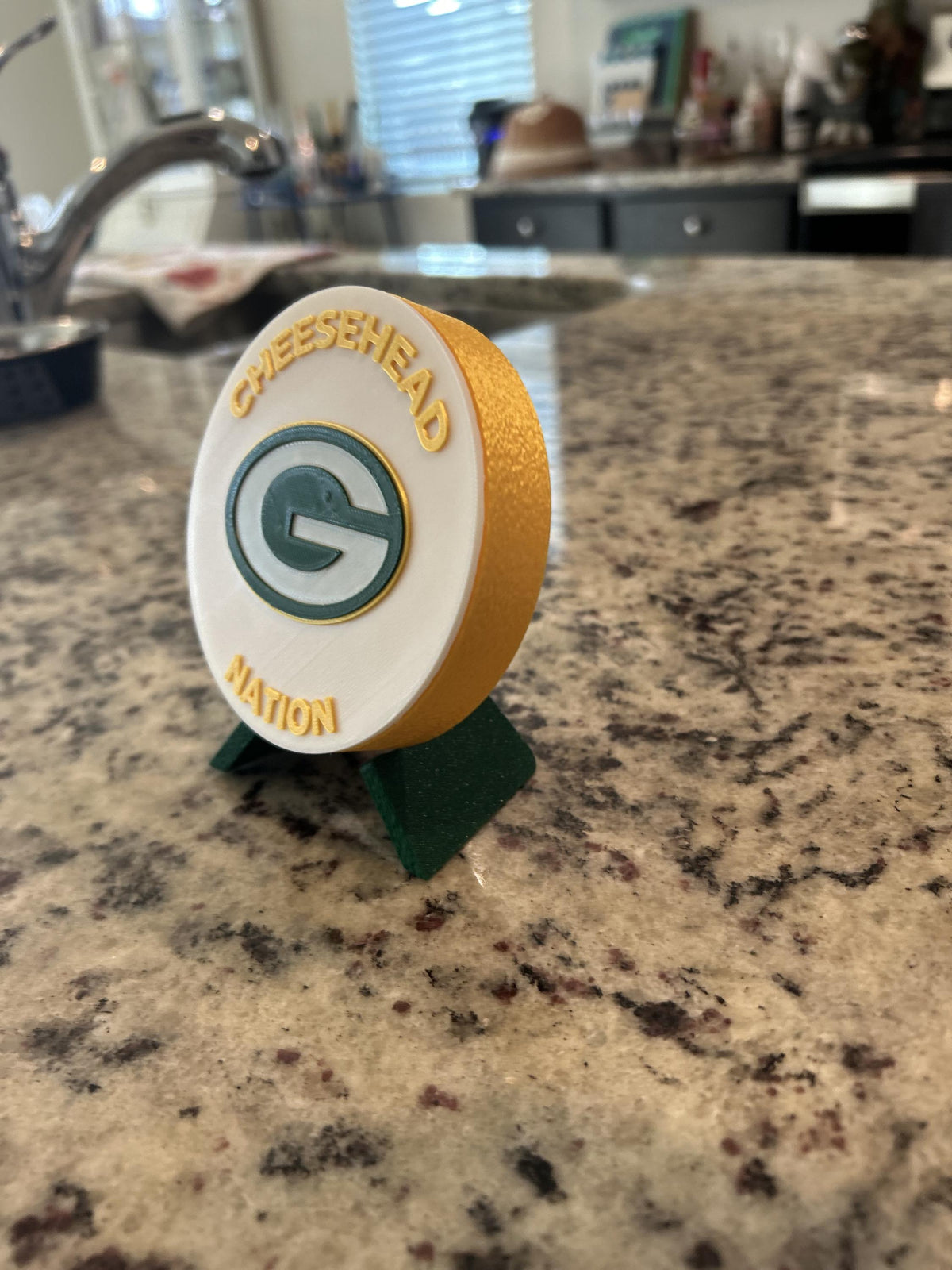 Green Bay Packers 3D printed display medallion with stand and stash box, choose base and stand color, personalize the front, made in USA
