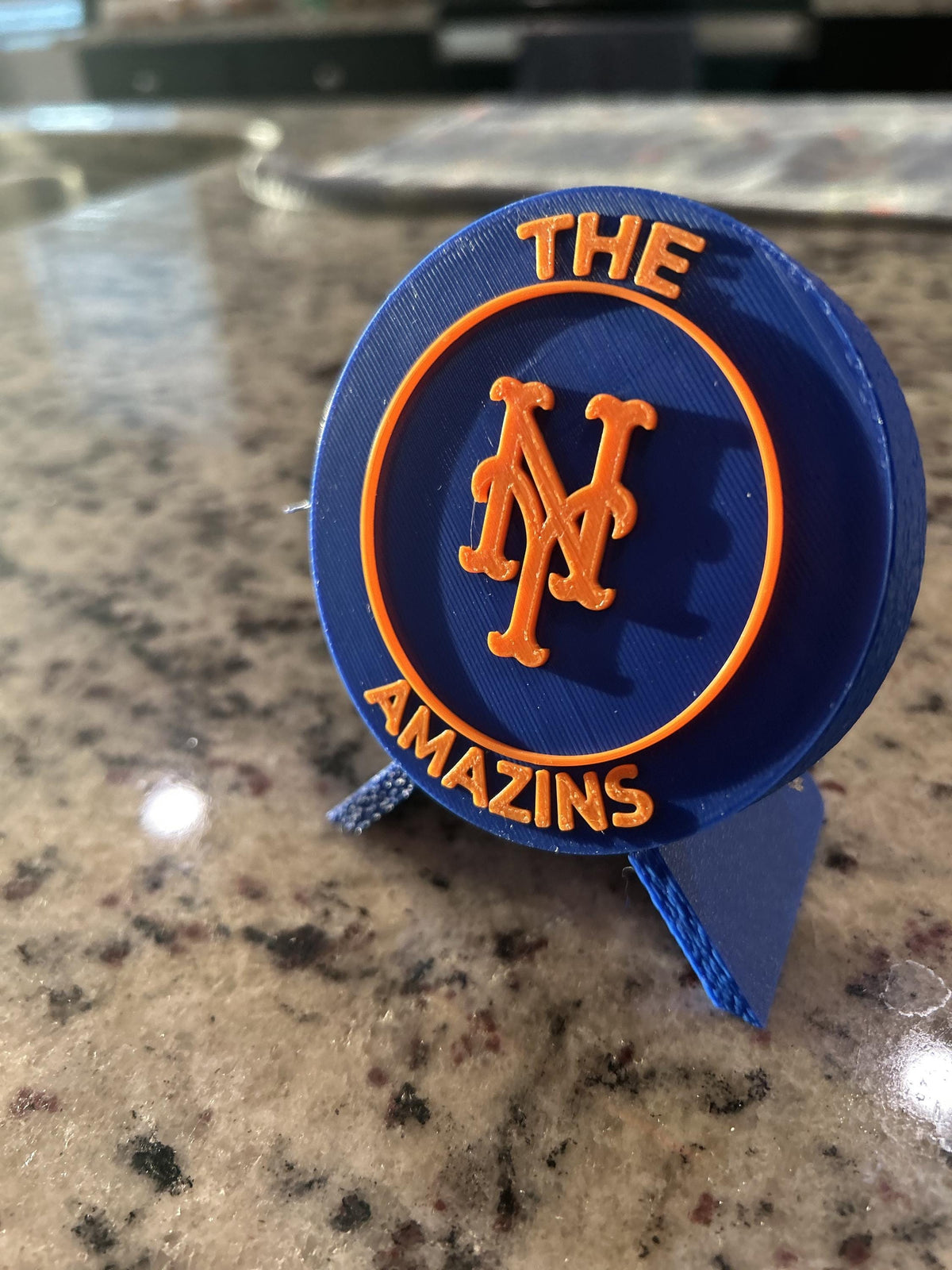 New York Mets Amazins 3D printed round display medallion with stand and hidden stash boxLets Go Mets MLB baseball fan gift, made in USA