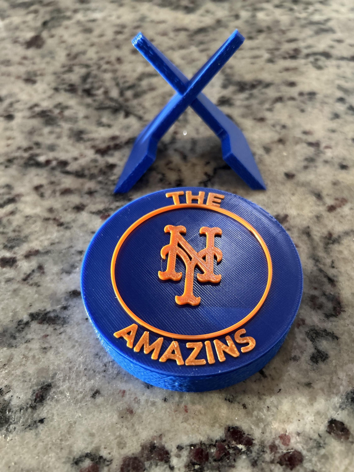 New York Mets Amazins 3D printed round display medallion with stand and hidden stash boxLets Go Mets MLB baseball fan gift, made in USA