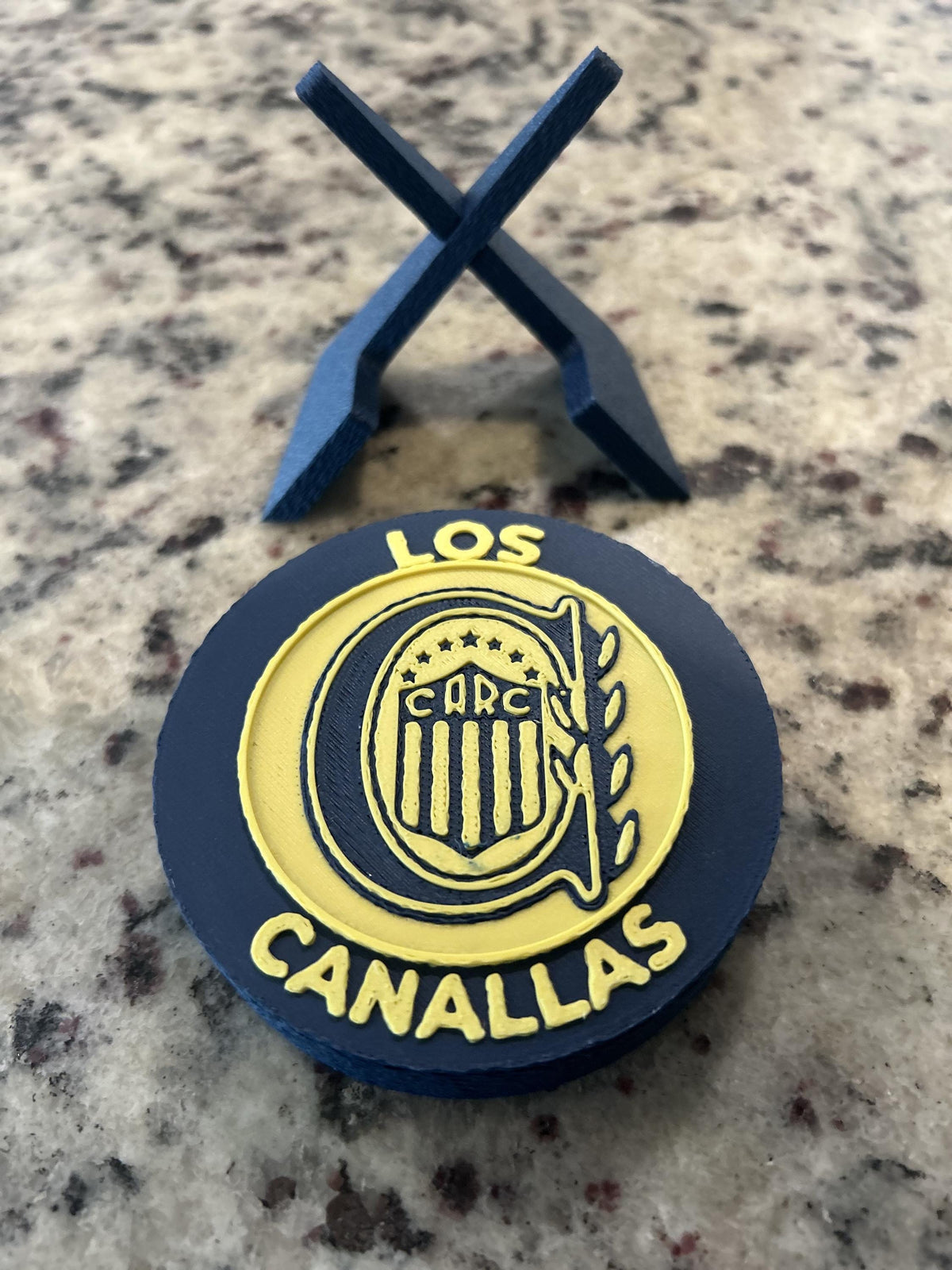 Rosario Central 3D printed round display medallion with stand and hidden stash boxLos Canallas soccer fan gift, made in USA