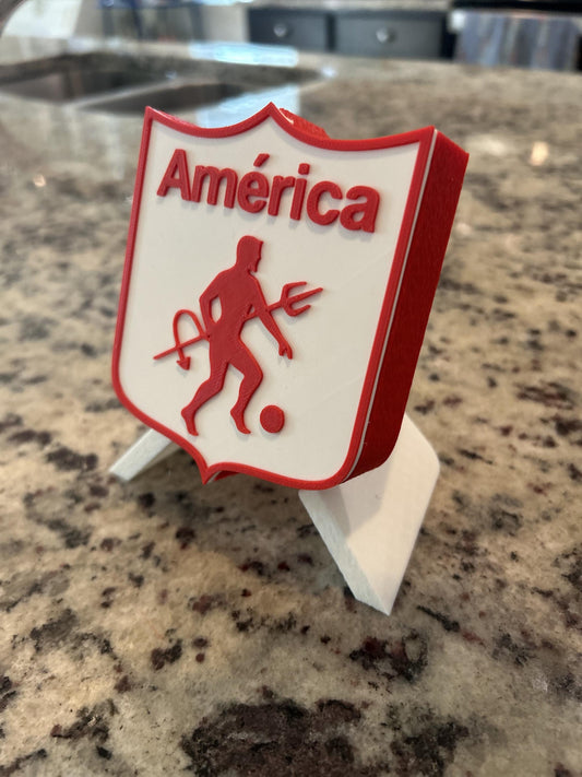 America de Cali 3D printed escudo shield display with stand and hidden stash box, regalo hincha diablo rojo, Colombian soccer fan gift made in USA