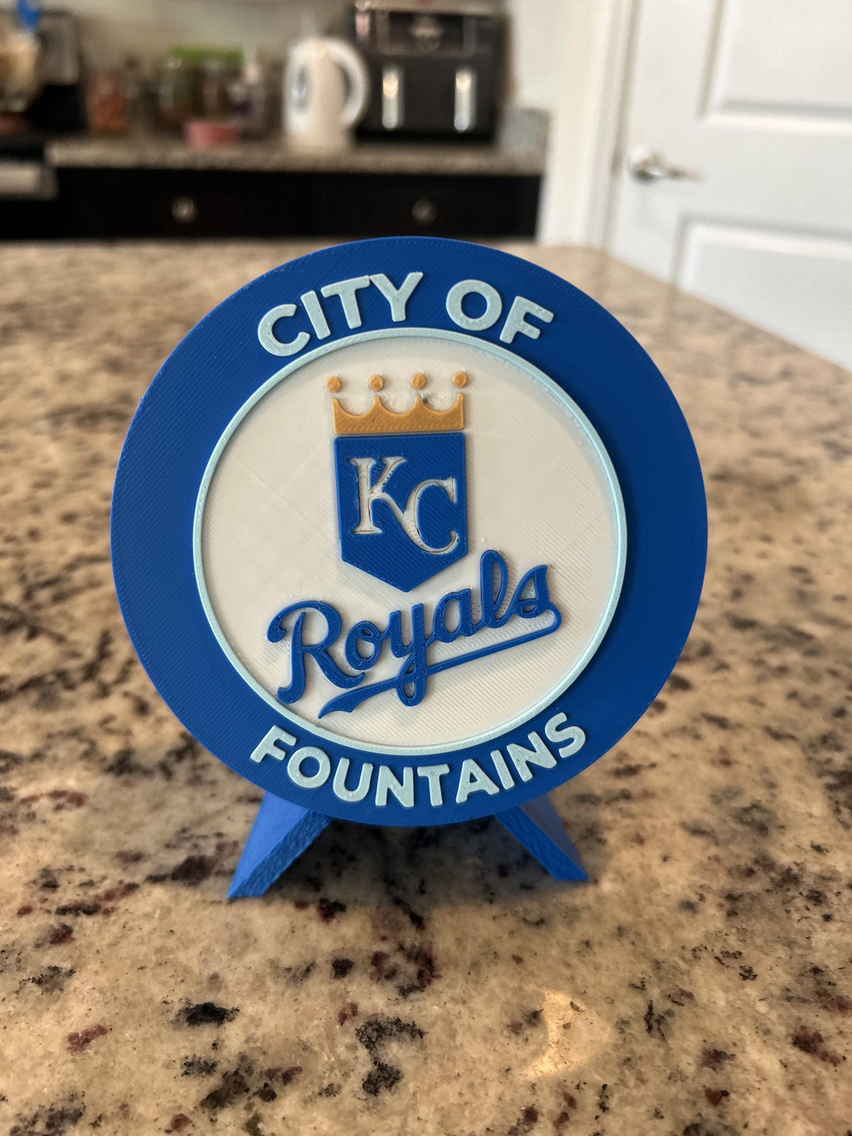 Kansas City Royals 3D printed round display medallion with stand and hidden stash boxCity of Fountains MLB baseball fan gift, made in USA